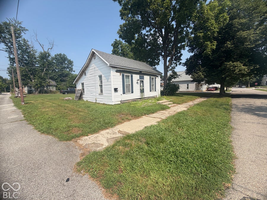 Property photo for 62 S Edwards Street, Franklin, IN