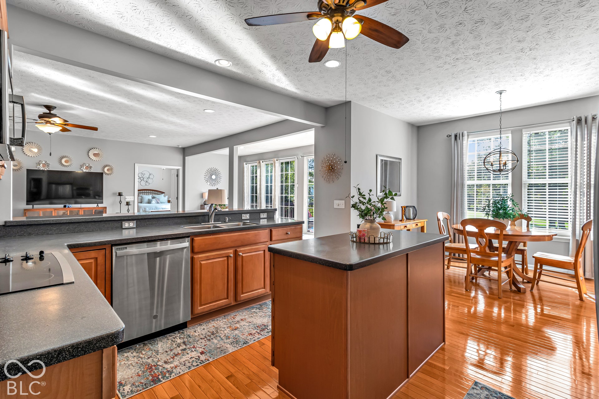 With an open view, you can easily stay connected while in the kitchen.