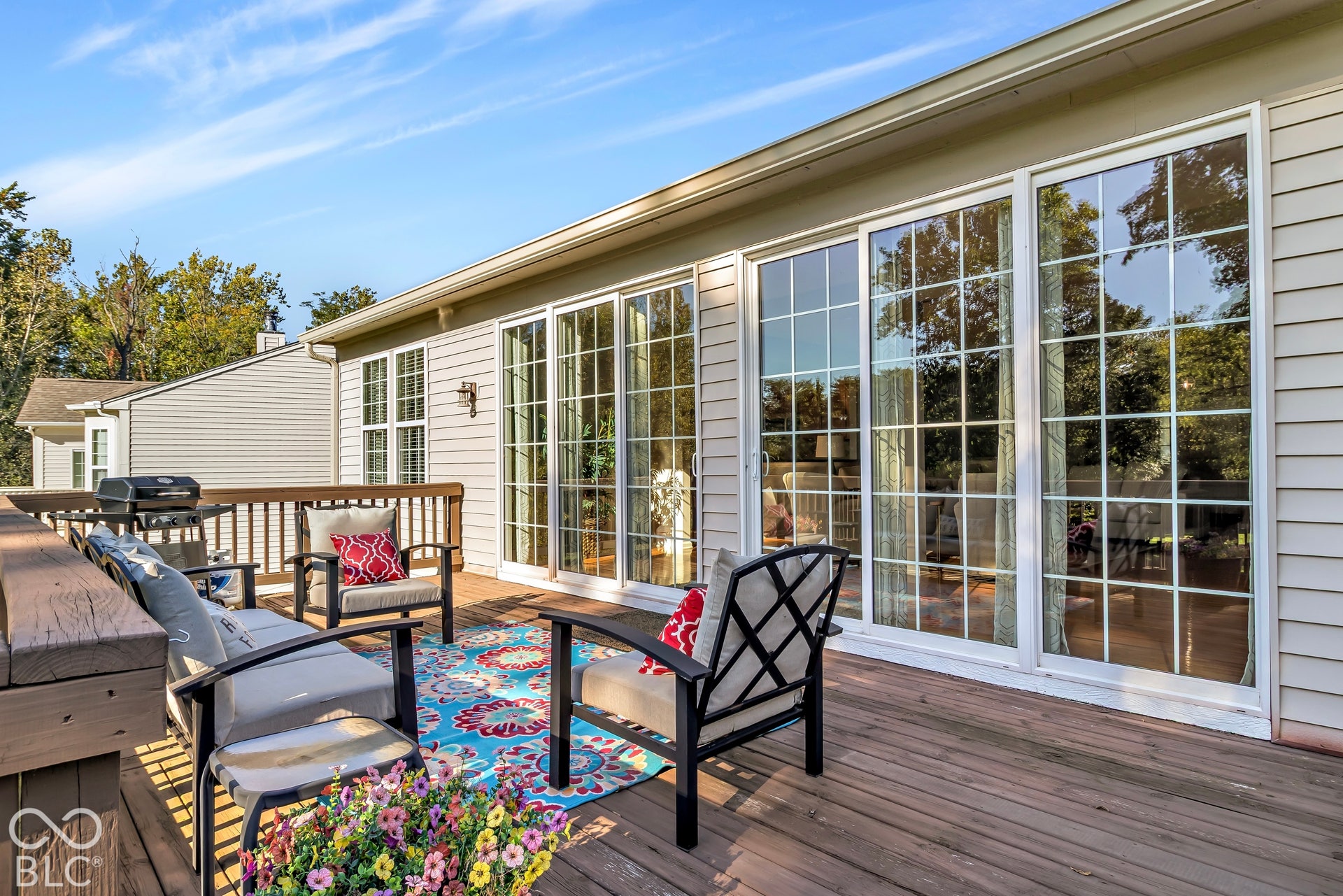 The deck offers plenty of space for relaxing and entertaining.