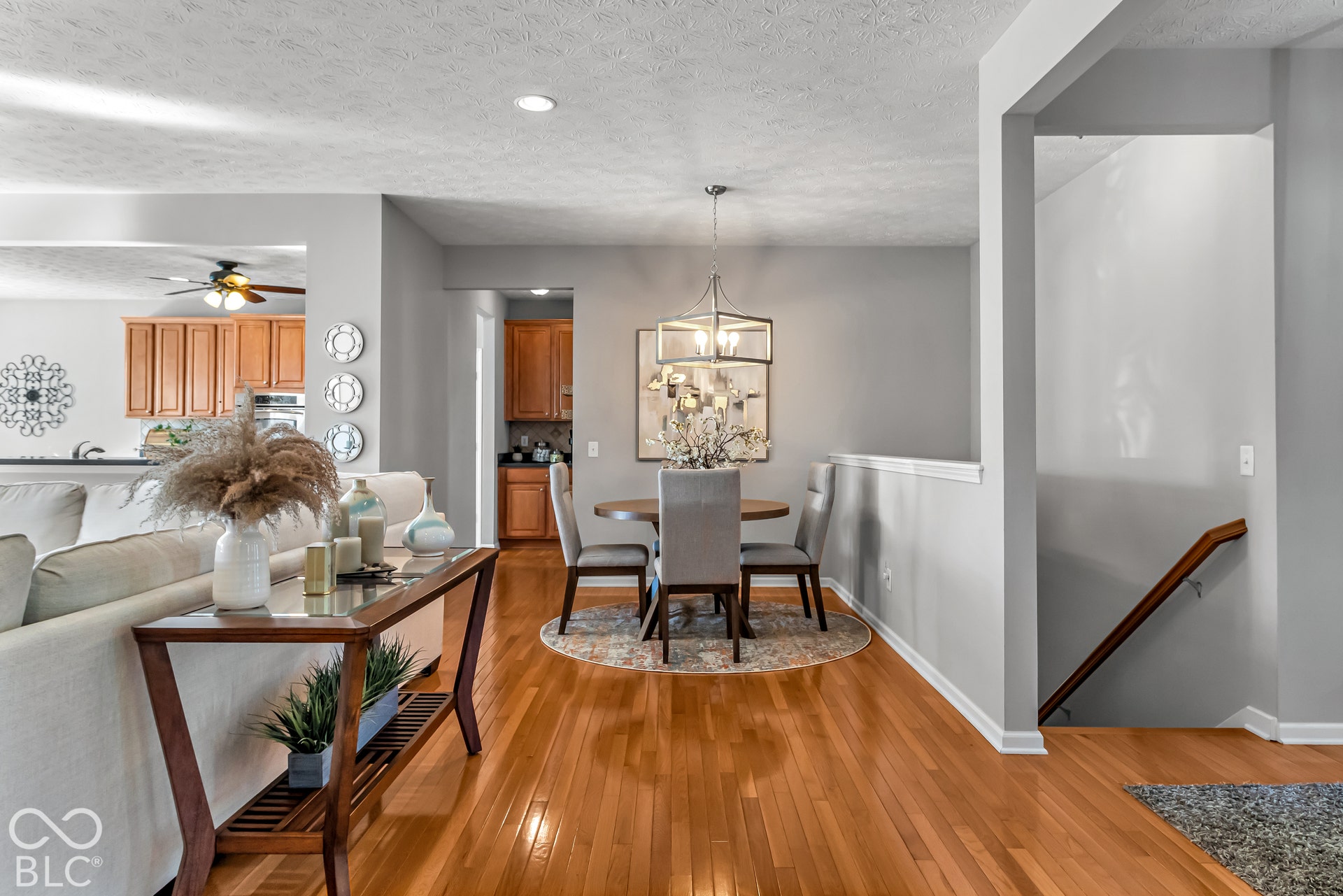 This nook offers an additional dining space.