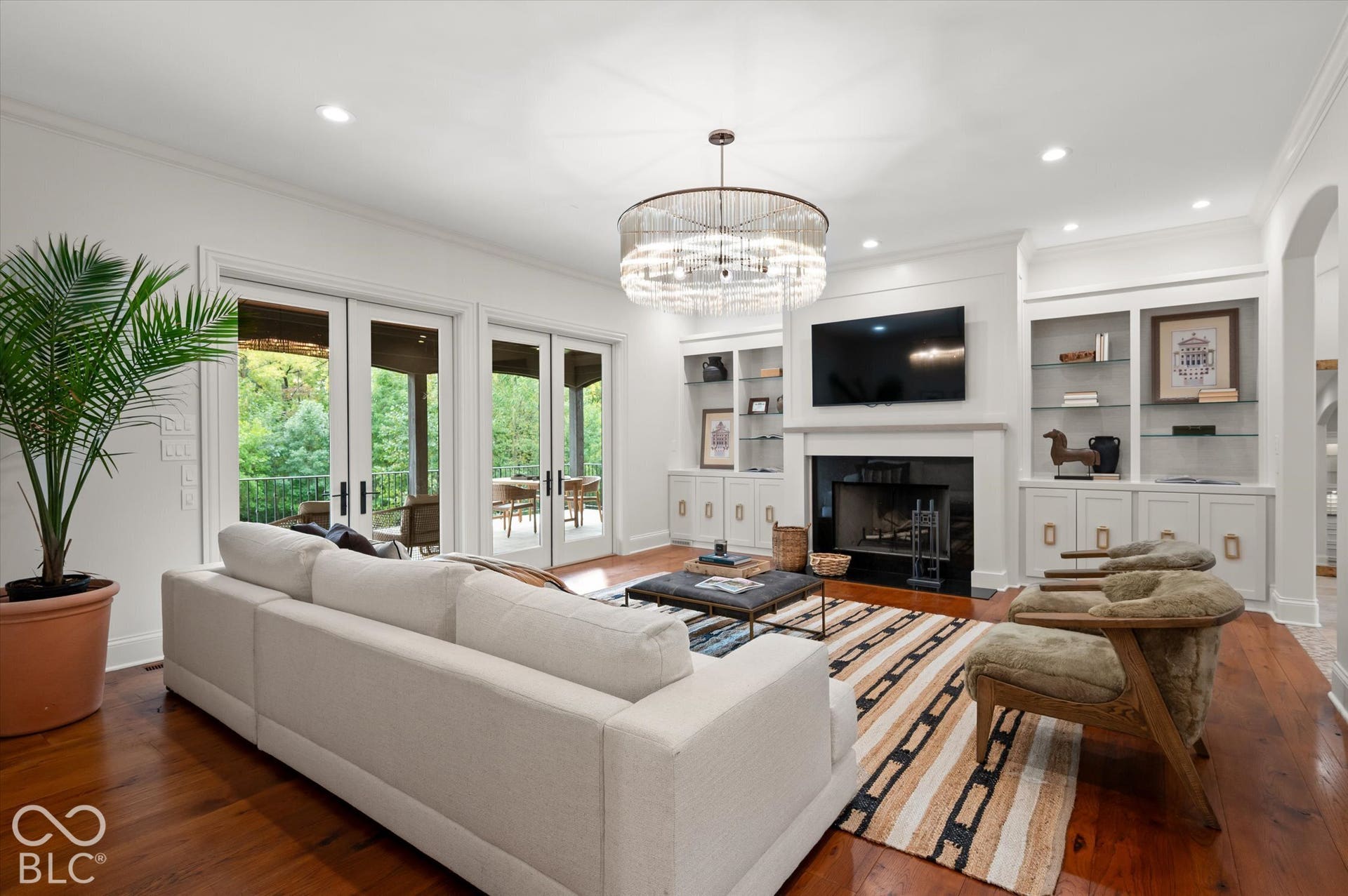 11624 Willow Springs Drive, Zionsville, IN 46077