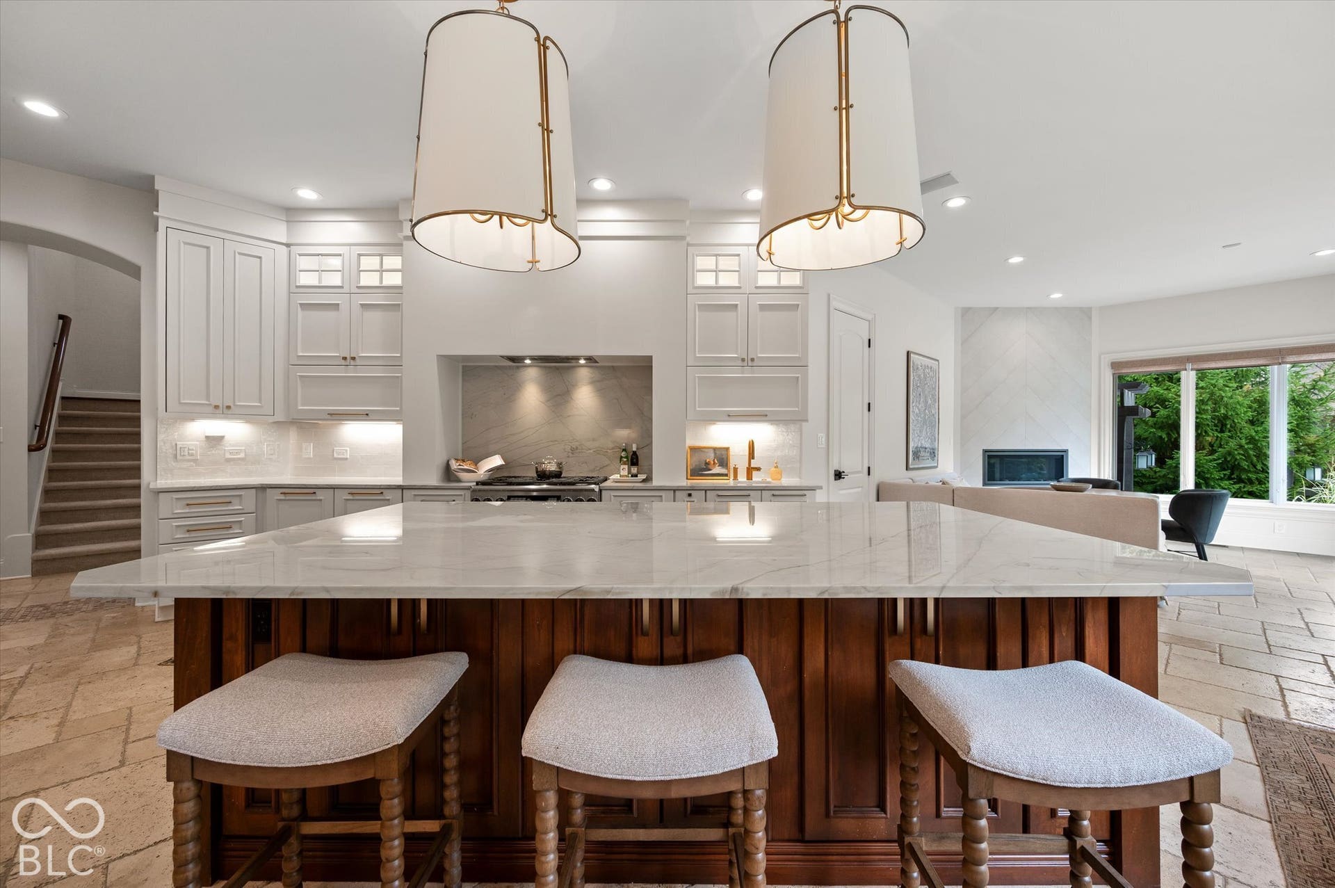 11624 Willow Springs Drive, Zionsville, IN 46077