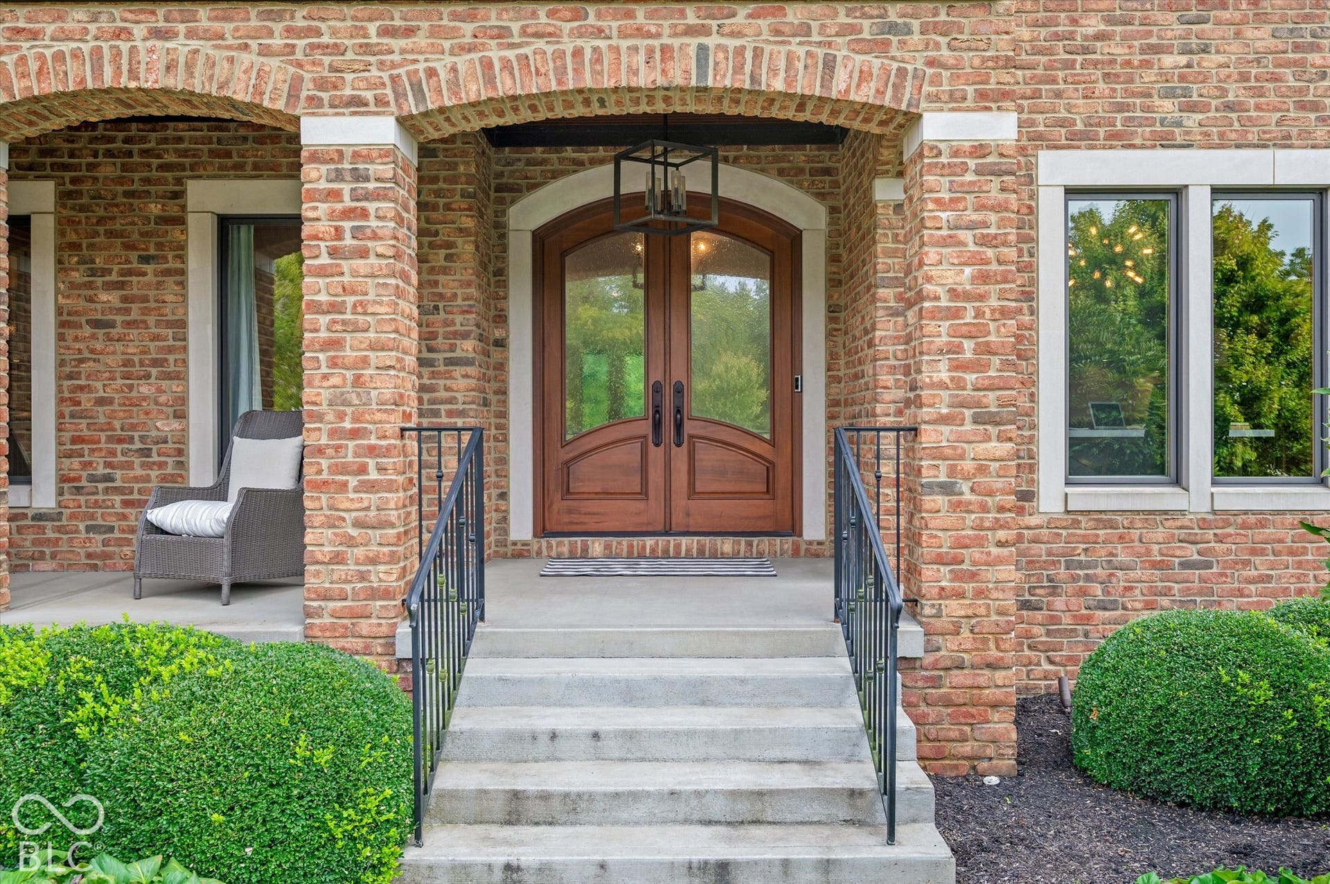 11624 Willow Springs Drive, Zionsville, IN 46077