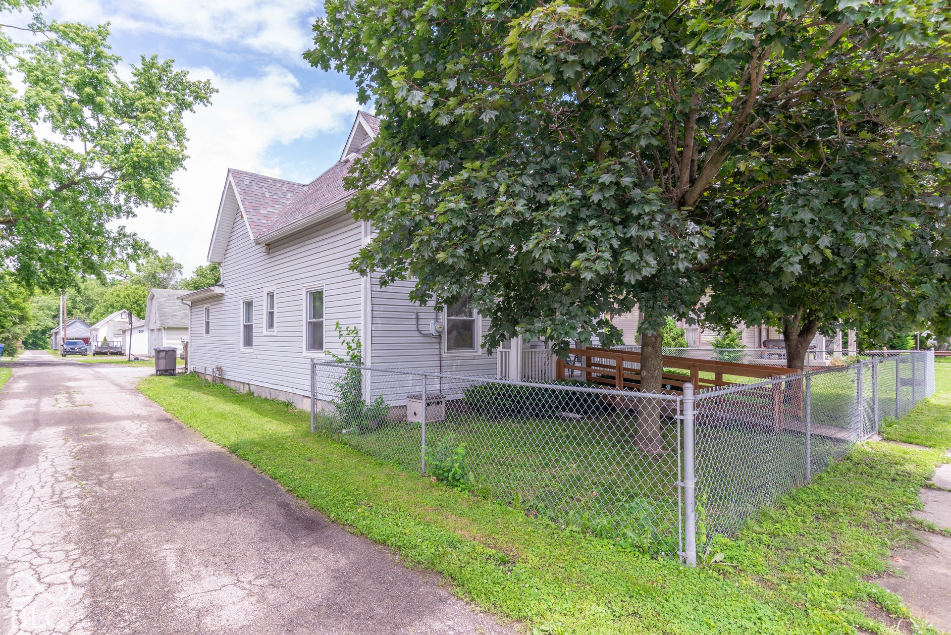 624 W Washington Street, Shelbyville, IN 46176