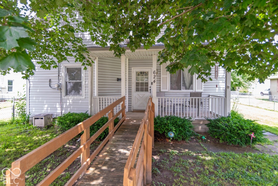 Property photo for 624 W Washington Street, Shelbyville, IN