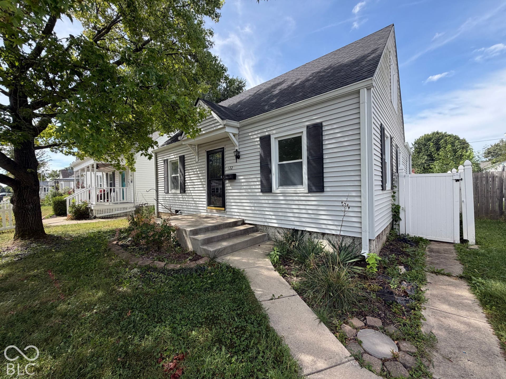 122 S 6th Avenue, Beech Grove, IN 46107