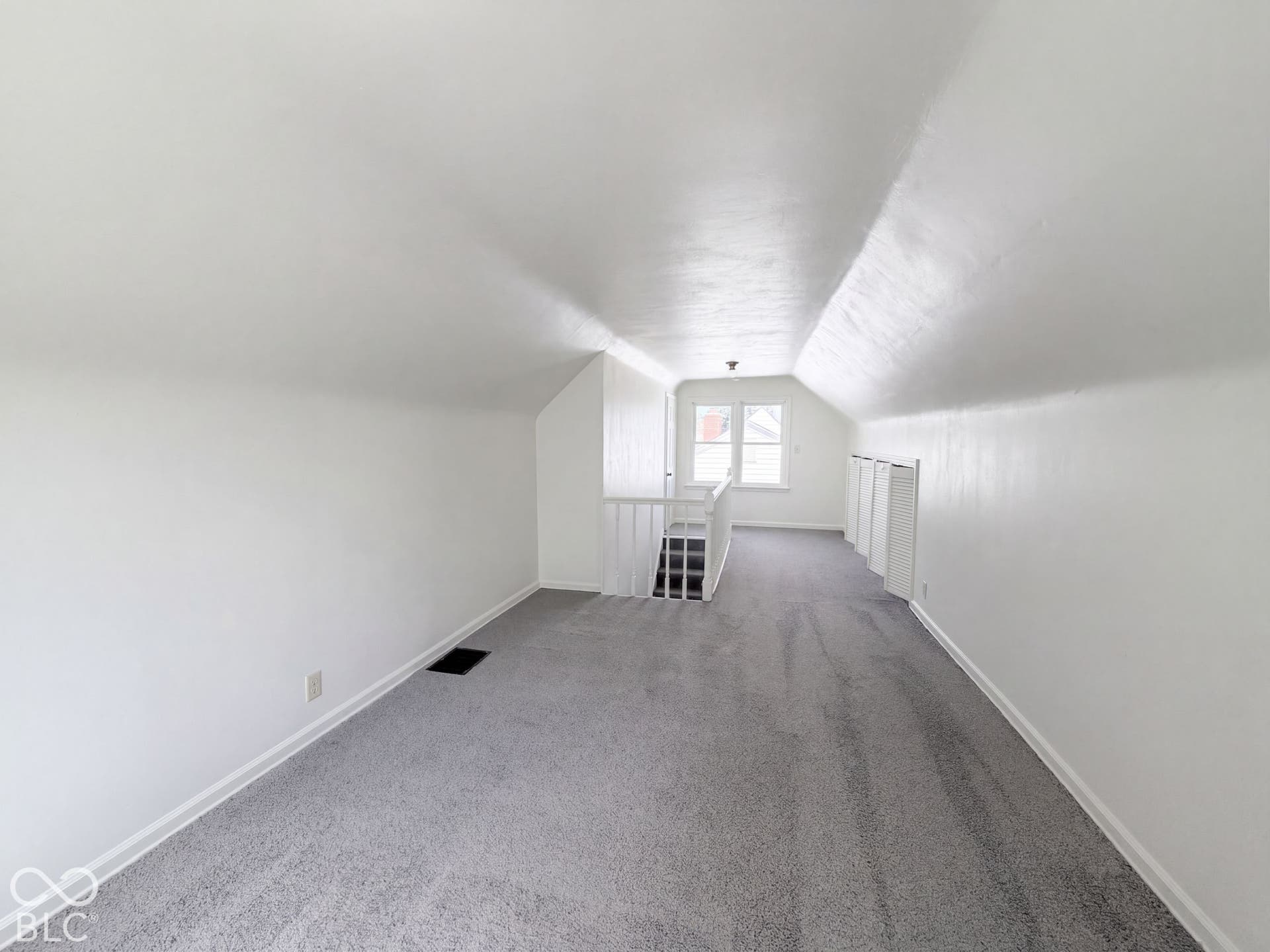 122 S 6th Avenue, Beech Grove, IN 46107