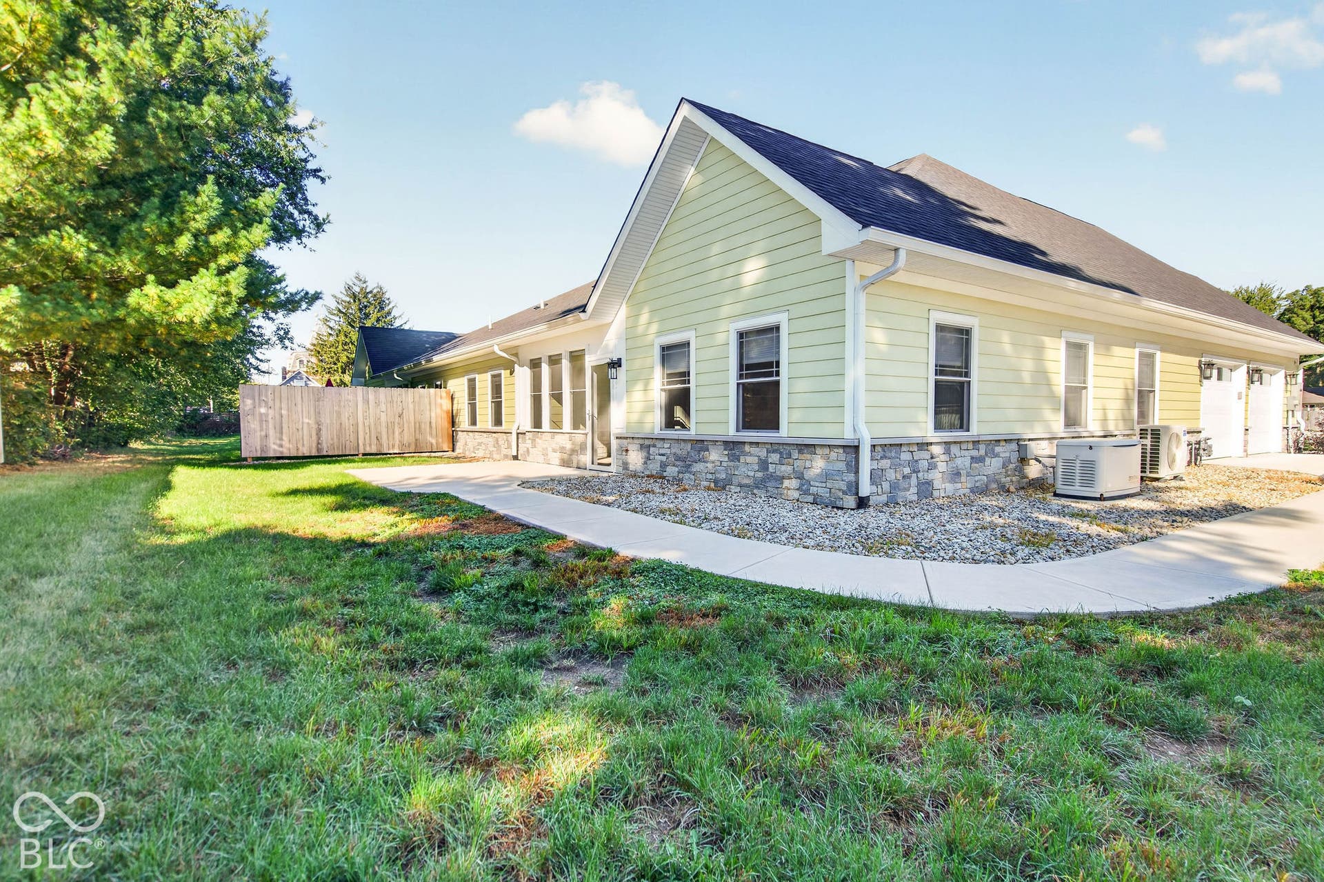 307 Blue River Drive, Knightstown, IN 46148