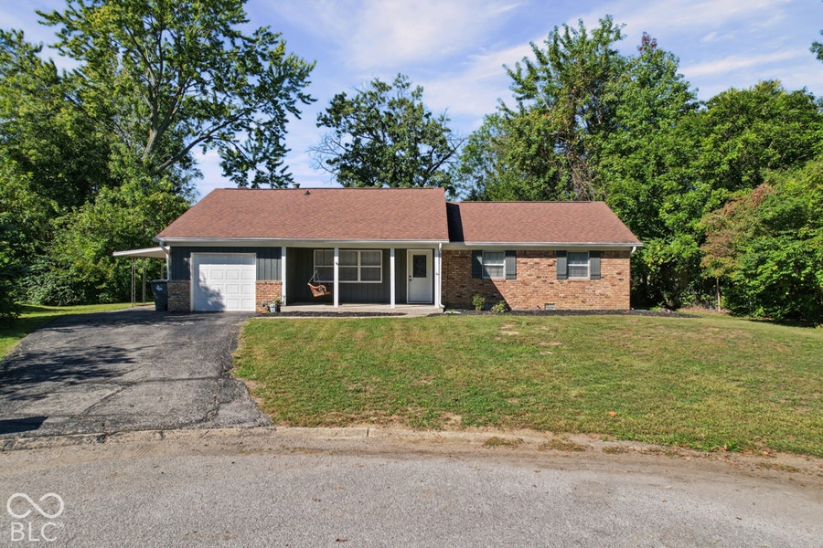 Property photo for 432 Chapel Hill West Drive, Indianapolis, IN