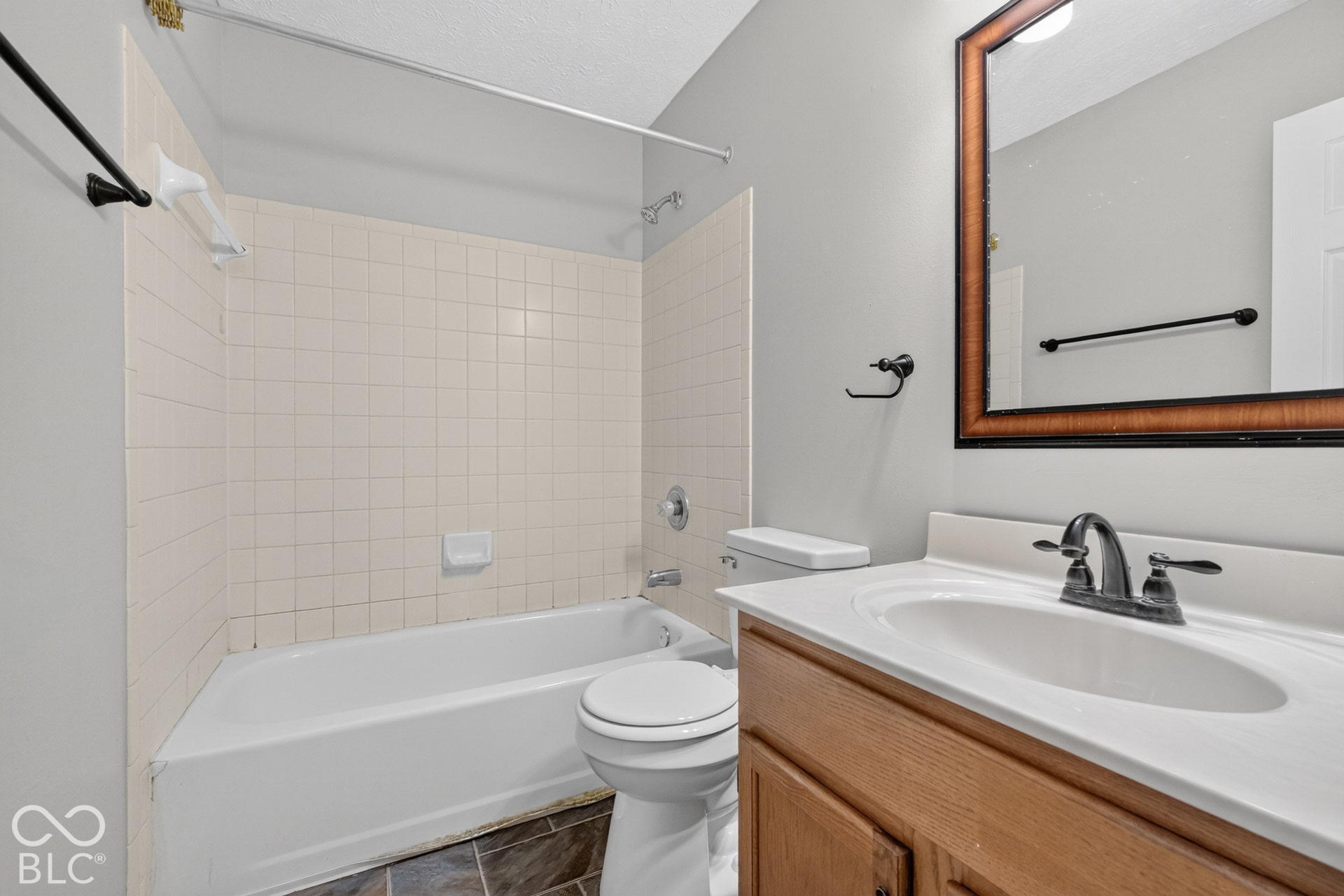 10838 Belair Drive, Carmel, IN 46280 10838 Belair Drive, Carmel, IN 46280