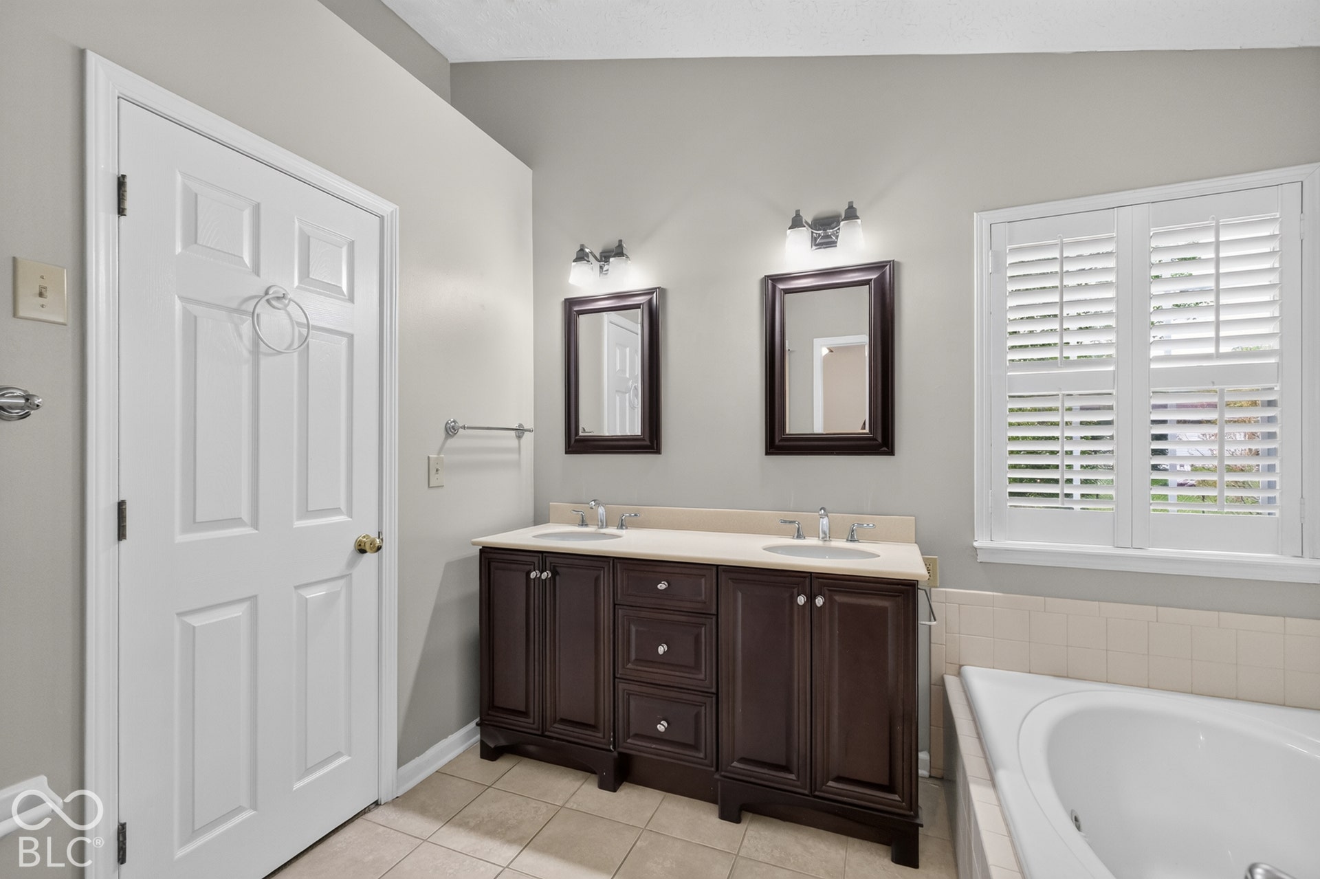10838 Belair Drive, Carmel, IN 46280 10838 Belair Drive, Carmel, IN 46280