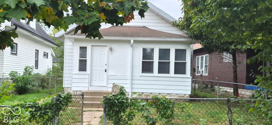 Property photo for 944 N Luett Avenue, Indianapolis, IN