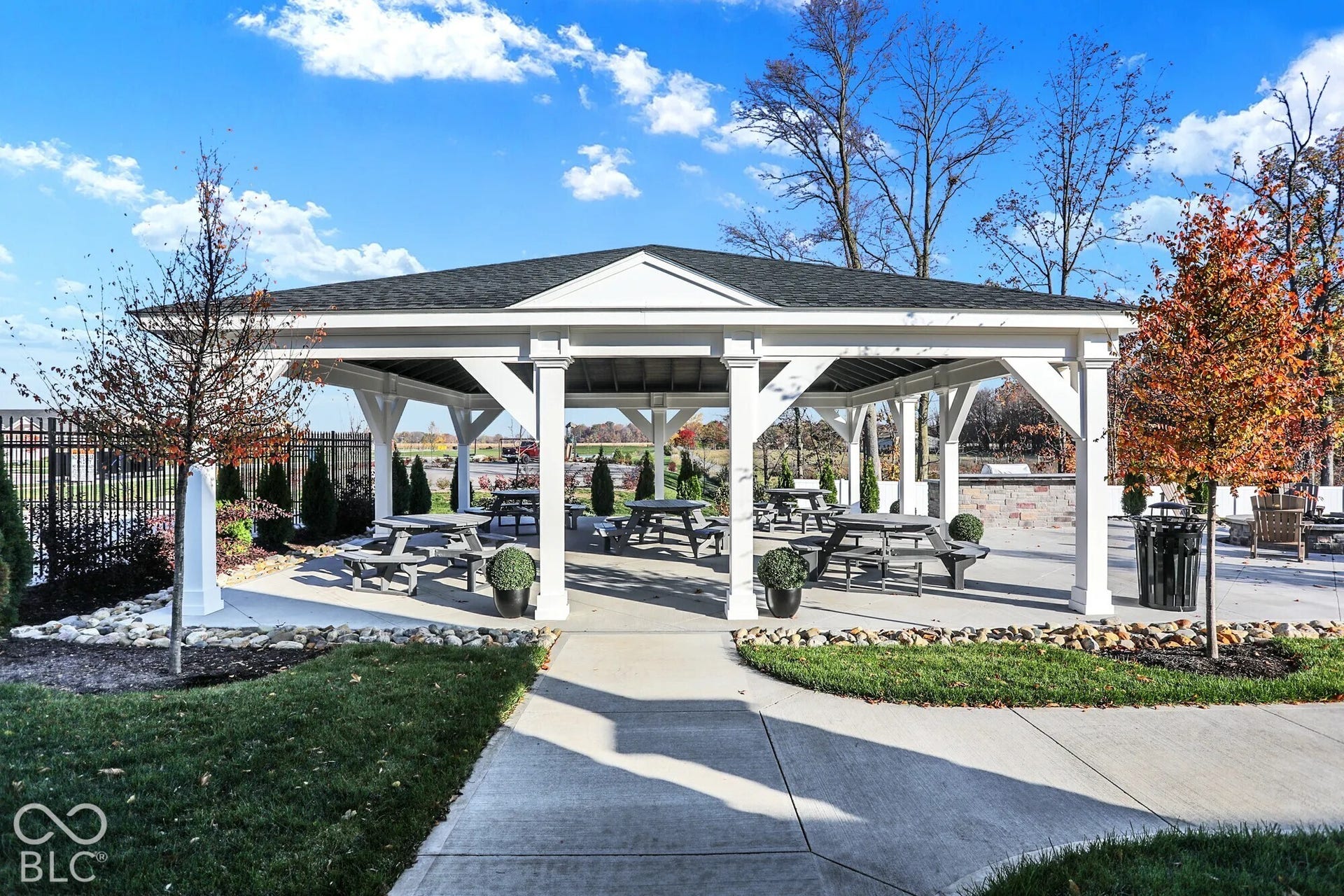 PICNIC AREA