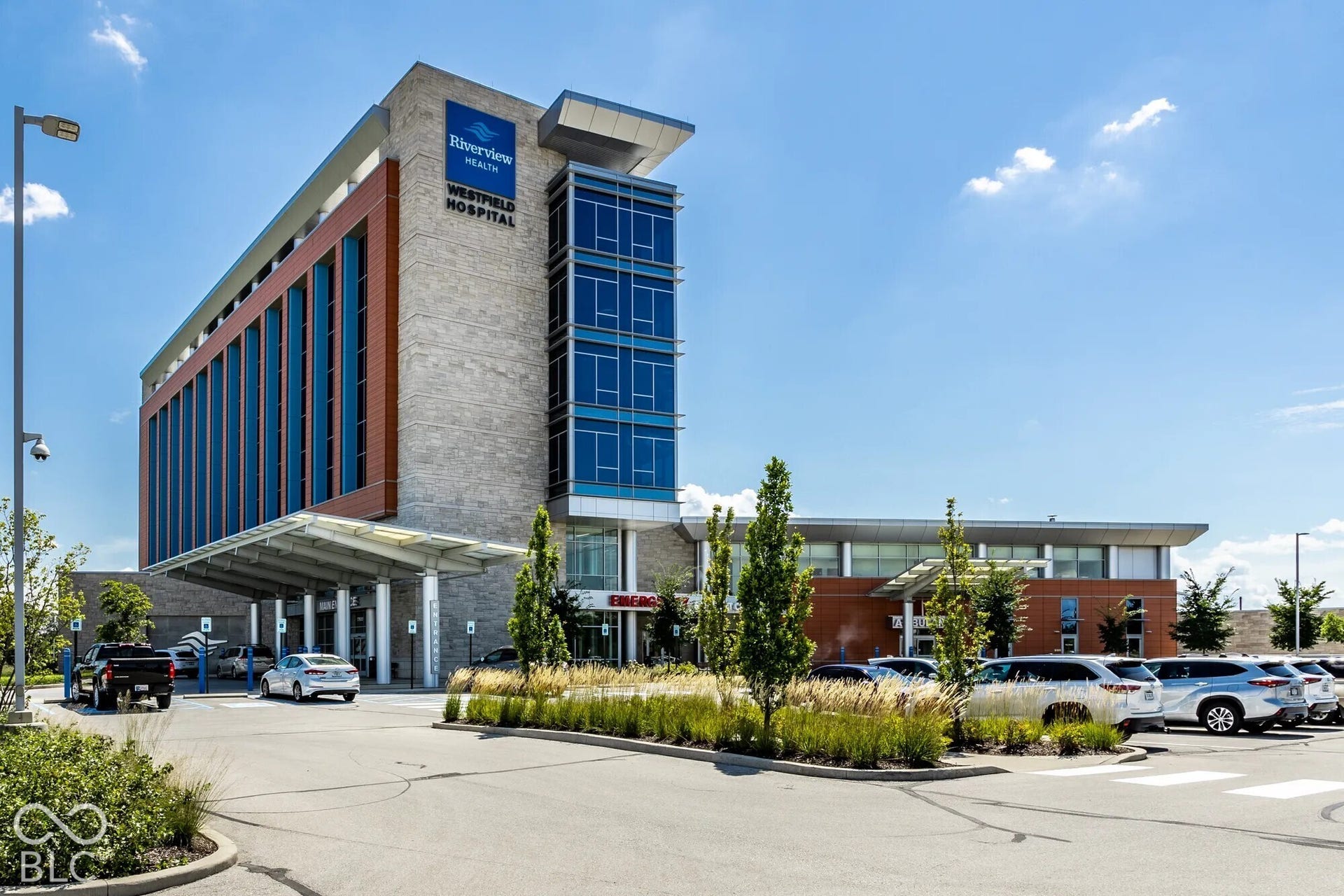 GREAT HEALTHCARE NEARBY!