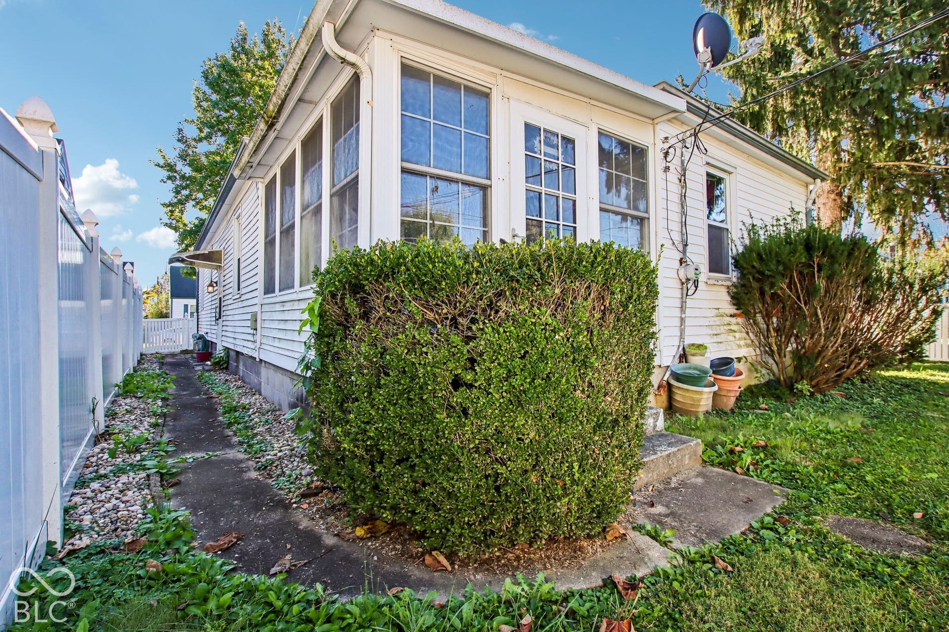 140 S 7th Avenue, Beech Grove, IN 46107