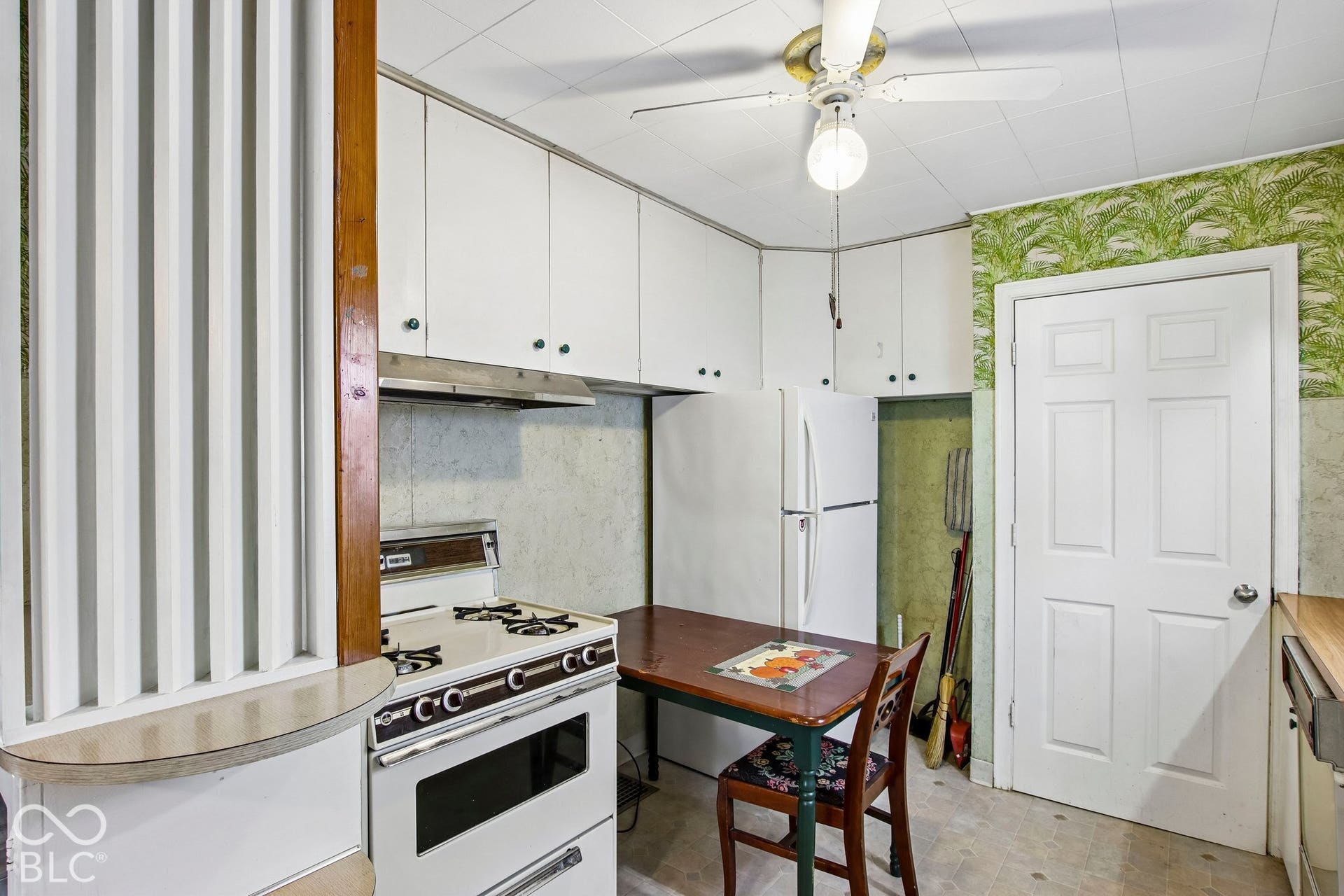 140 S 7th Avenue, Beech Grove, IN 46107