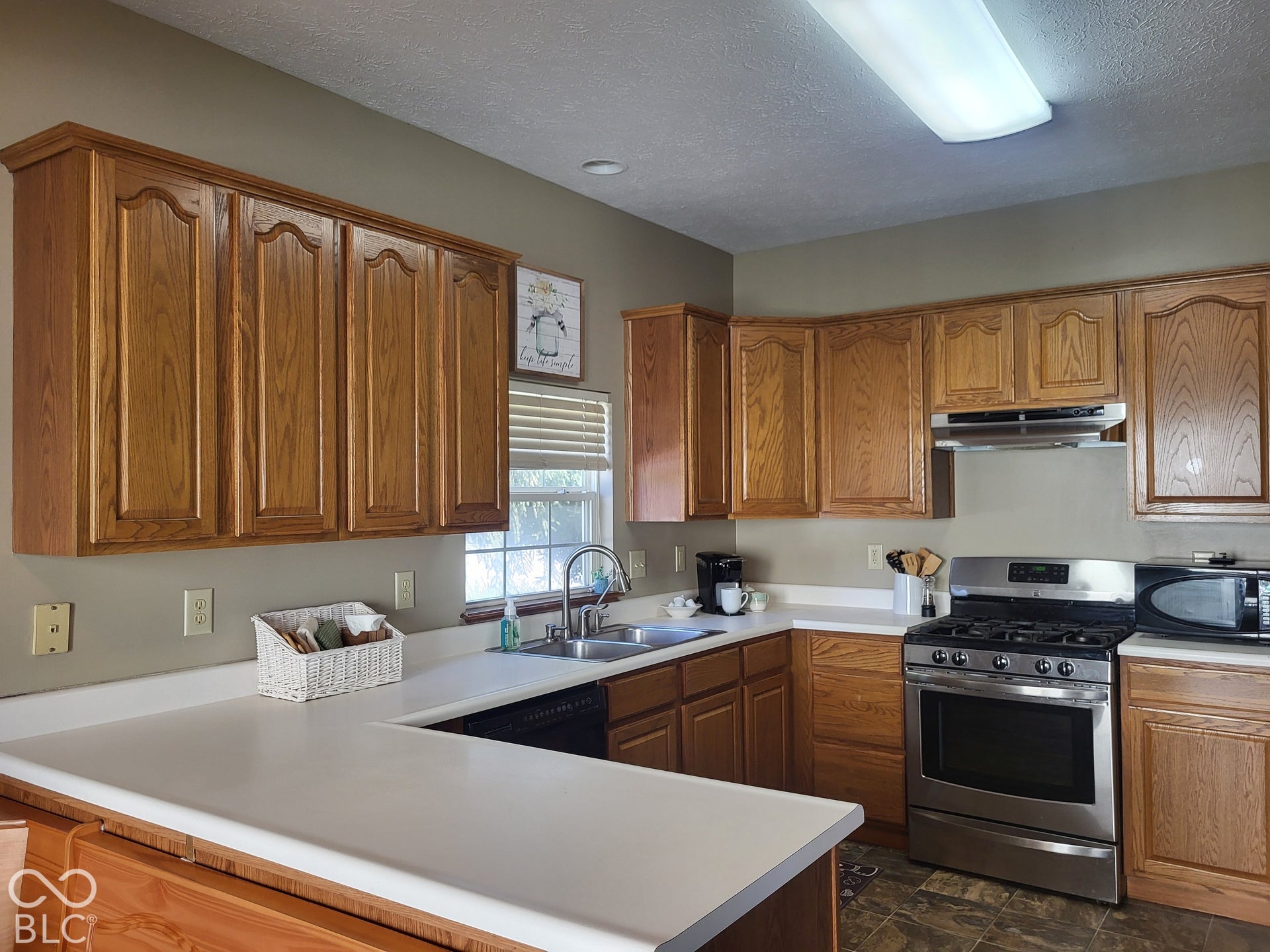 10480 Watkins Drive, Indianapolis, IN 46234 10480 Watkins Drive, Indianapolis, IN 46234