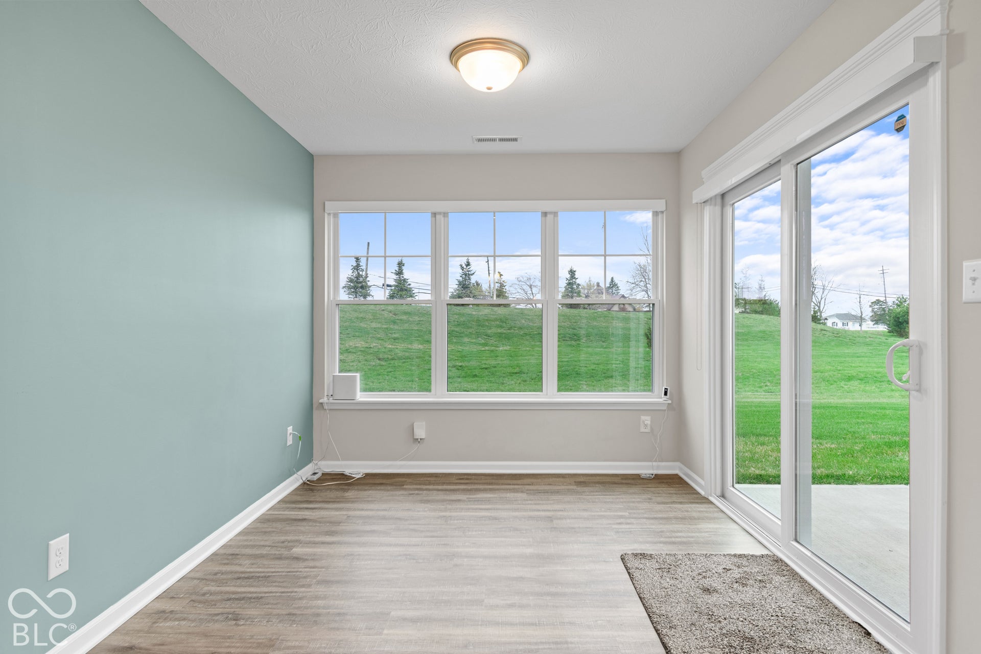 7141 Lillian Place, Cumberland, IN 46229 Sun Room