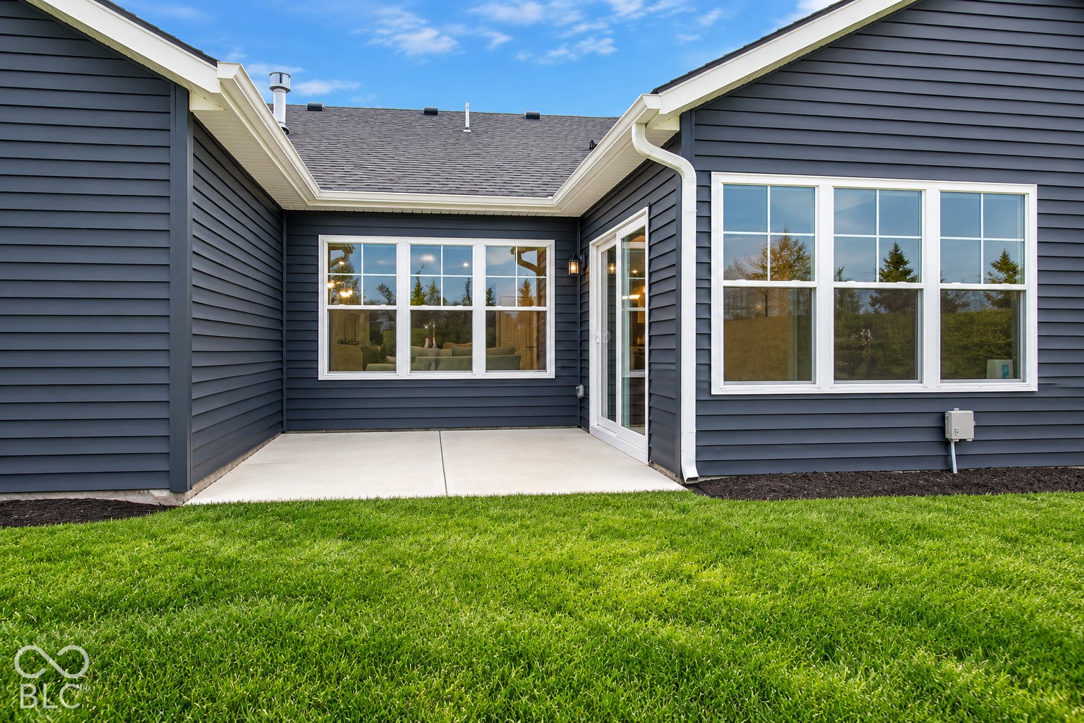 7141 Lillian Place, Cumberland, IN 46229 7141 Lillian Place, Cumberland, IN 46229
