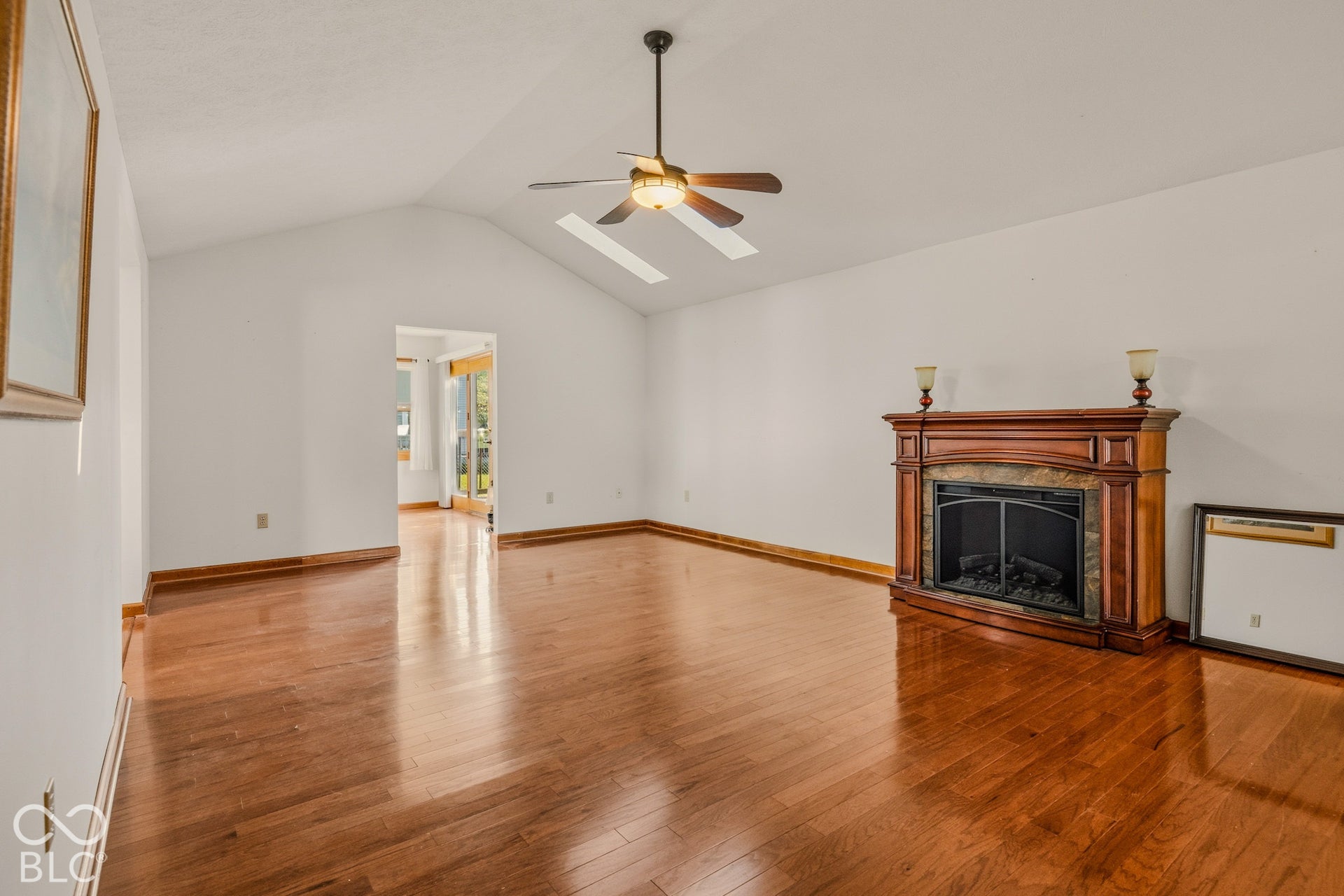 3445 Brent Cross Drive, Columbus, IN 47203