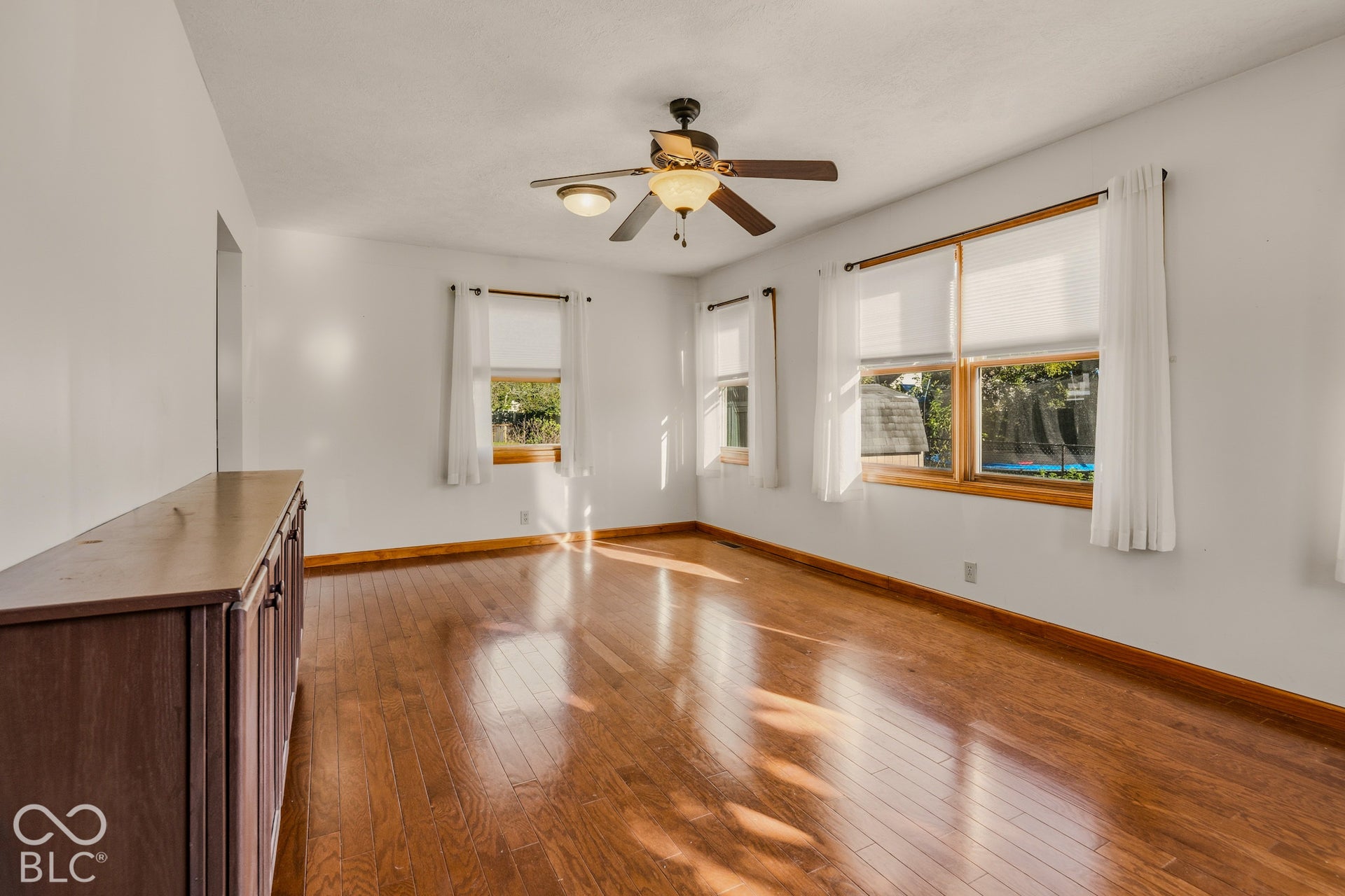 3445 Brent Cross Drive, Columbus, IN 47203