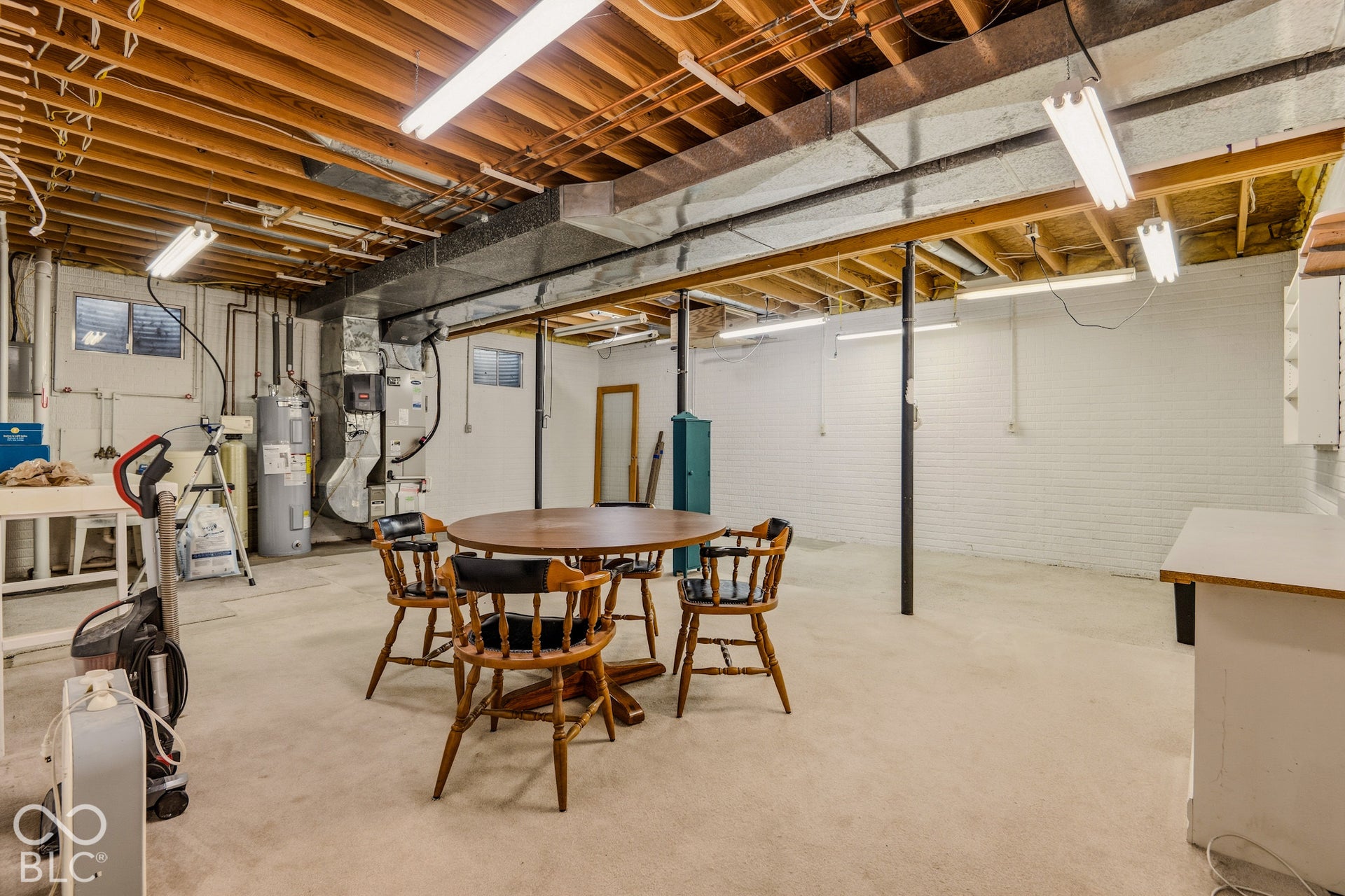 3445 Brent Cross Drive, Columbus, IN 47203