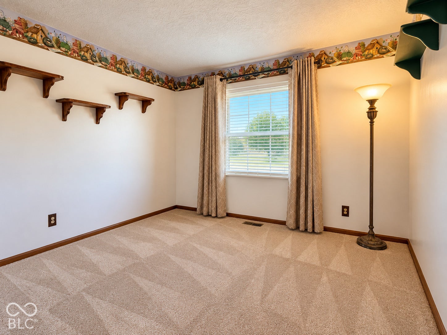3680 S State Road 75, Coatesville, IN 46121 Soft patterned carpeting and white walls