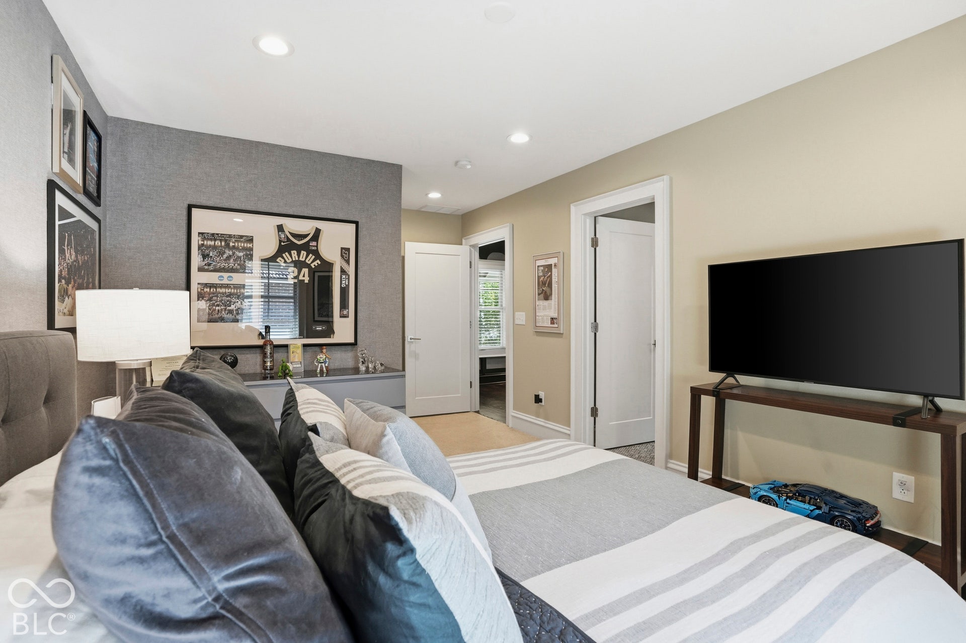 4818 N Park Avenue, Indianapolis, IN 46205