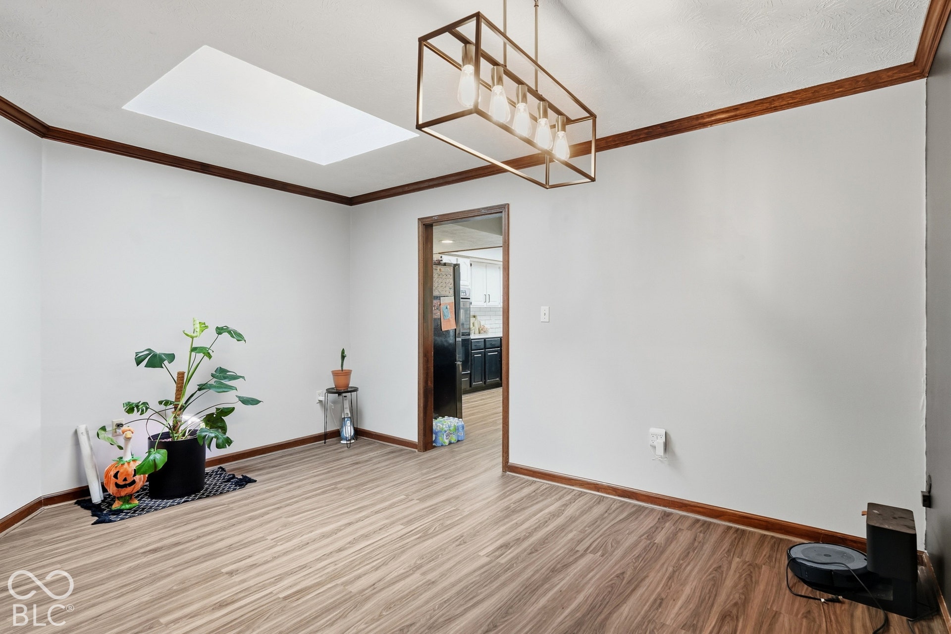 6032 Orinoco Avenue, Indianapolis, IN 46227