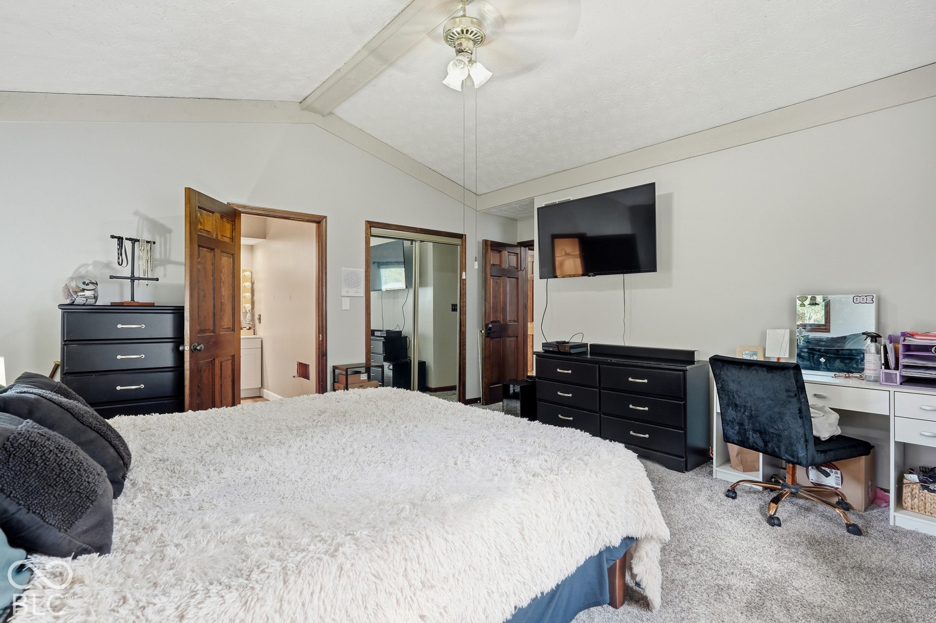 6032 Orinoco Avenue, Indianapolis, IN 46227