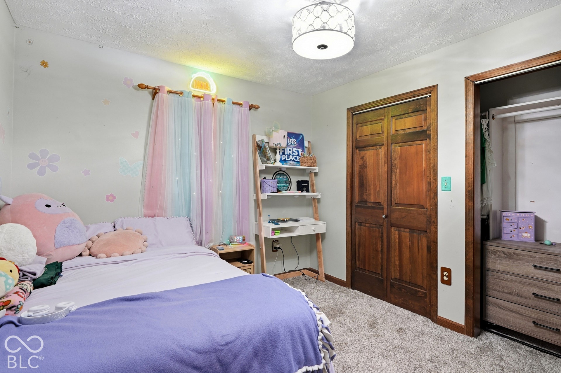 6032 Orinoco Avenue, Indianapolis, IN 46227