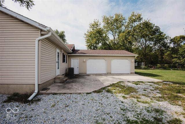 518 Linden Drive, Spiceland, IN 47385