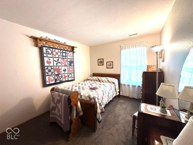 1712 Austin Drive, Lebanon, IN 46052 Wall-to-wall carpeting and neutral wall tones
