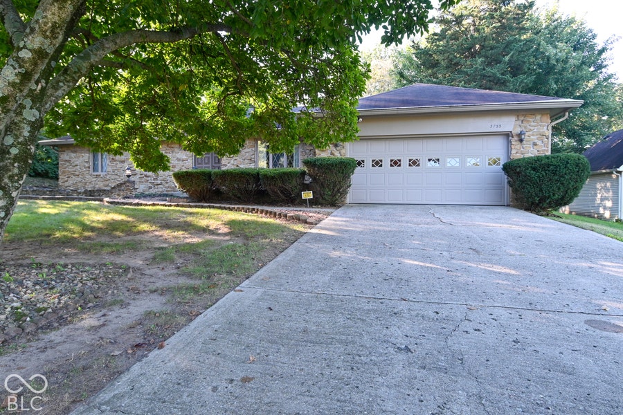 Property photo for 3755 W County Line Road, Greenwood, IN
