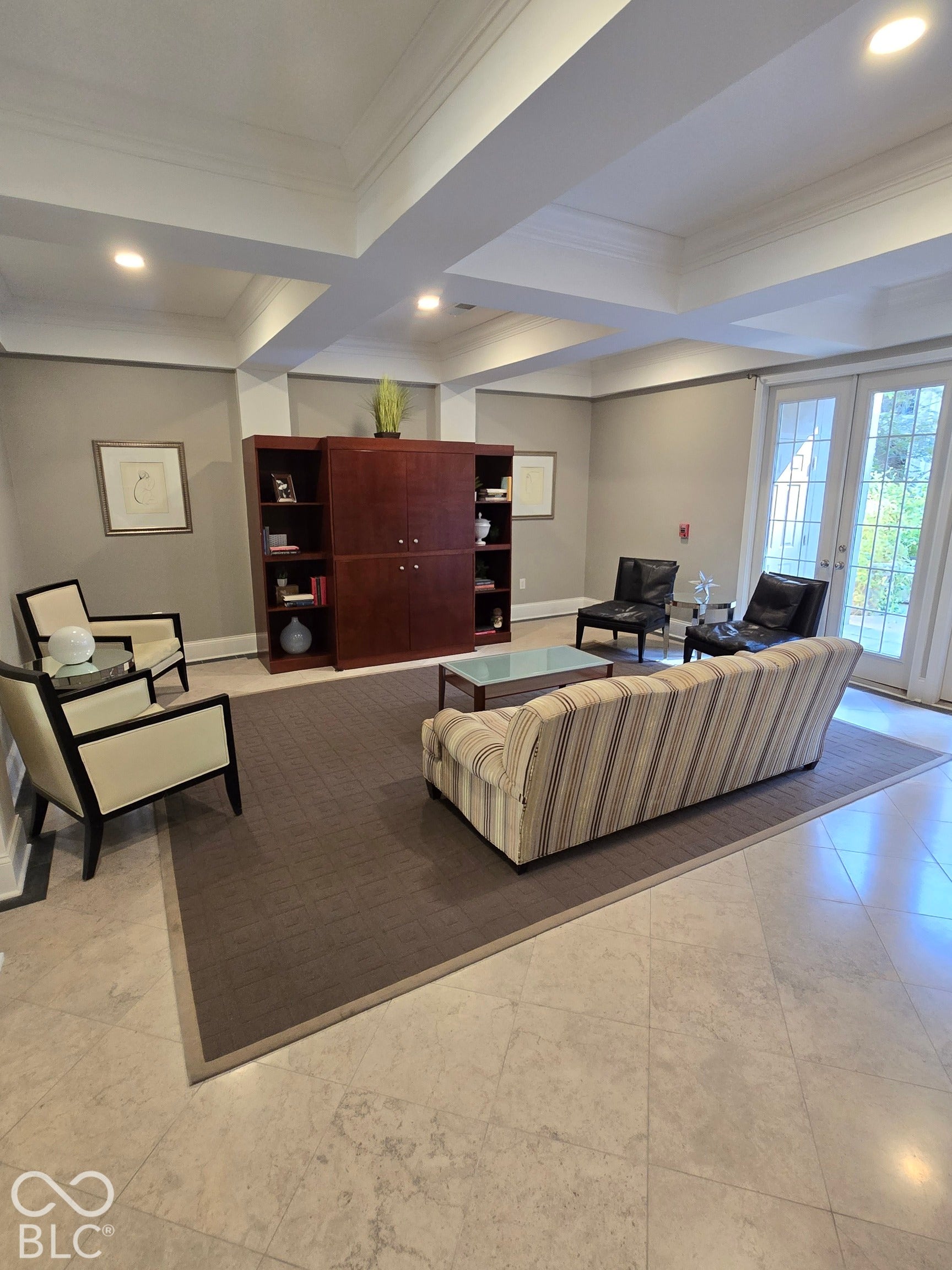 355 E Ohio Street, Indianapolis, IN 46204