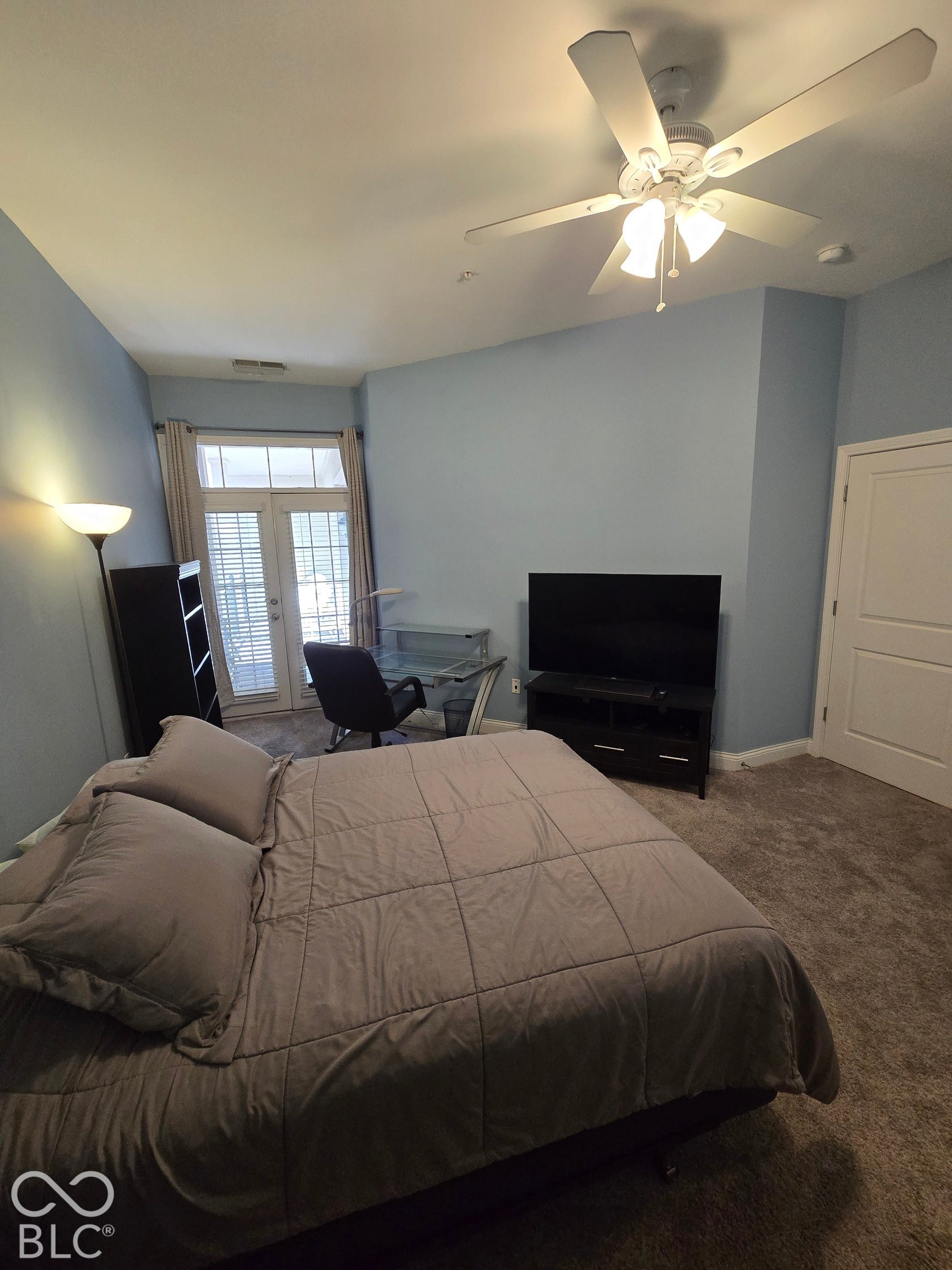 355 E Ohio Street, Indianapolis, IN 46204