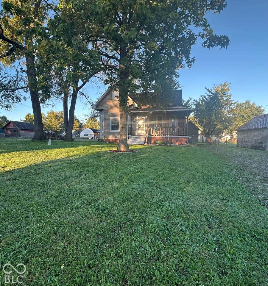 Property photo for 462 N Bond Street, Scottsburg, IN