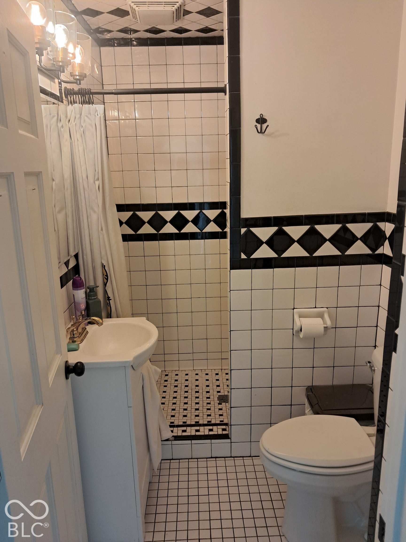 2828 S 14th Street, New Castle, IN 47362