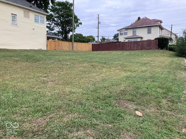 2701 Shriver Avenue, Indianapolis, IN 46208 Expansive grassy lot