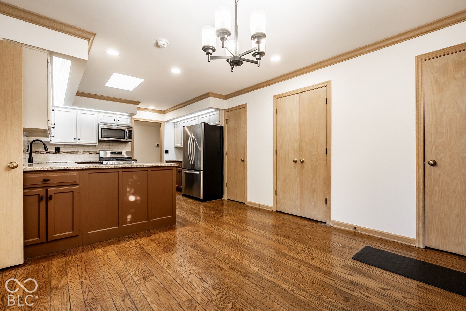 8722 Cricket Tree Lane, Indianapolis, IN 46260 8722 Cricket Tree Lane, Indianapolis, IN 46260