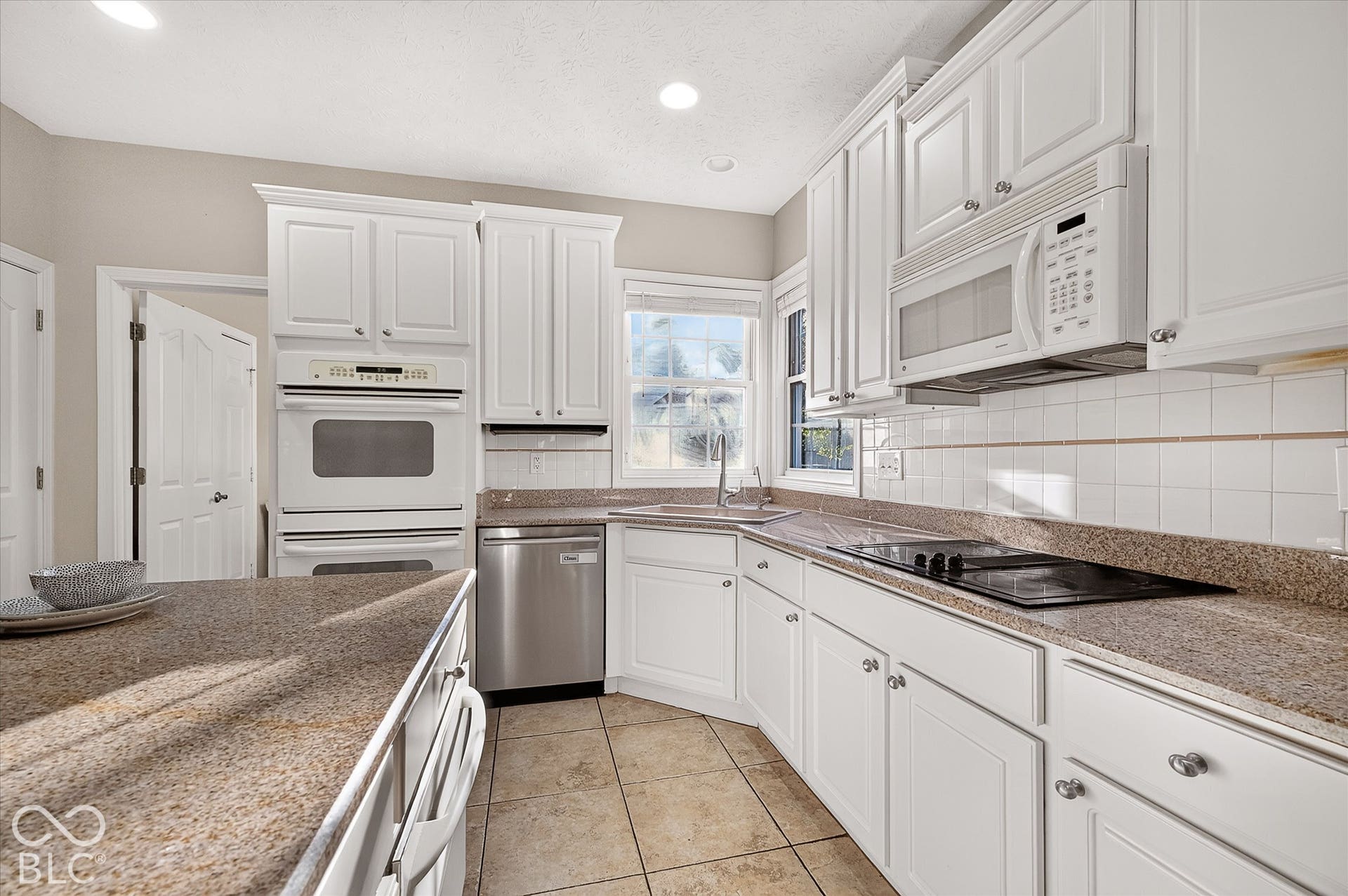 10911 Tallow Wood Lane, Indianapolis, IN 46236