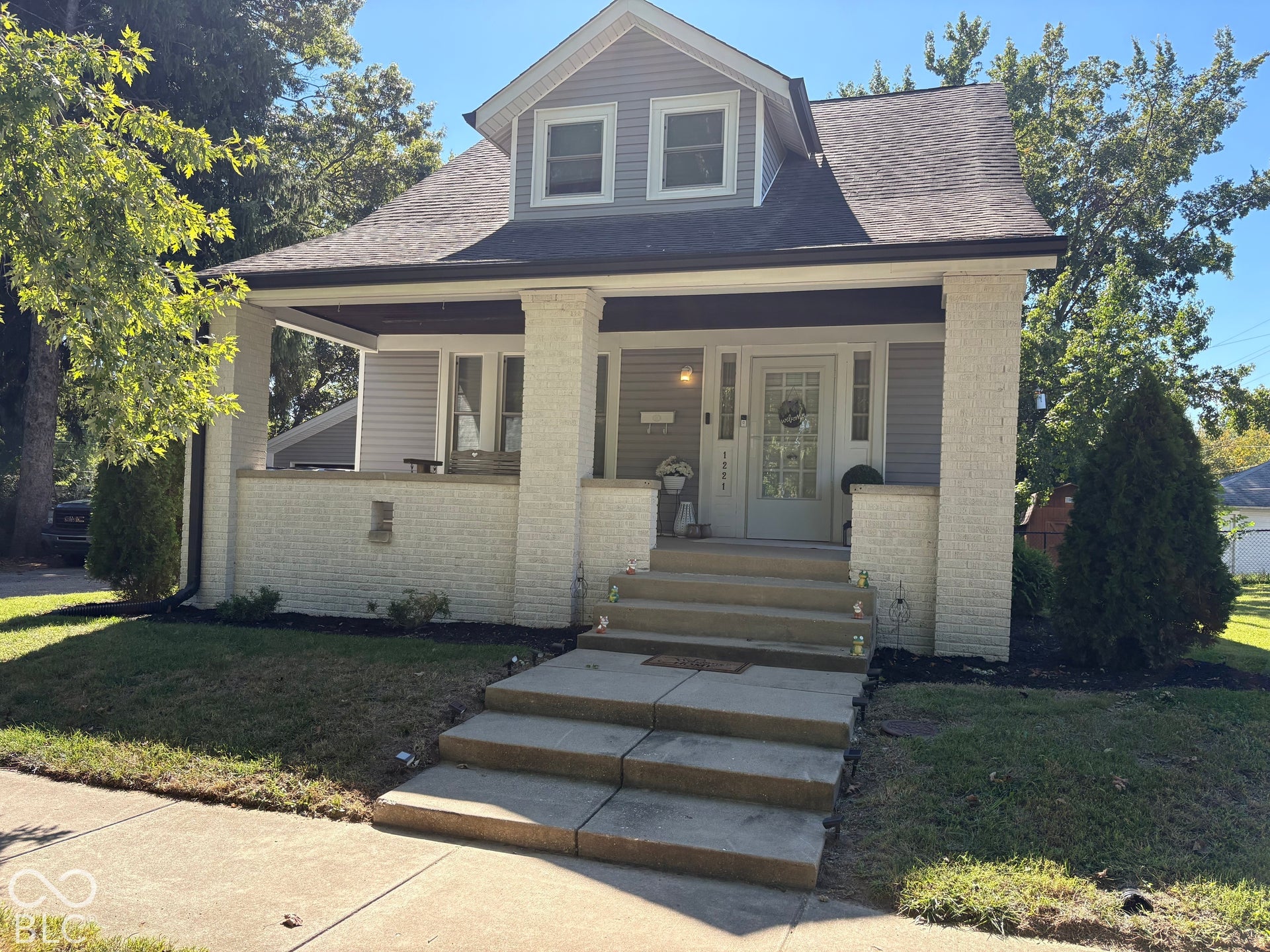 1221 E Edwards Avenue, Indianapolis, IN 46227