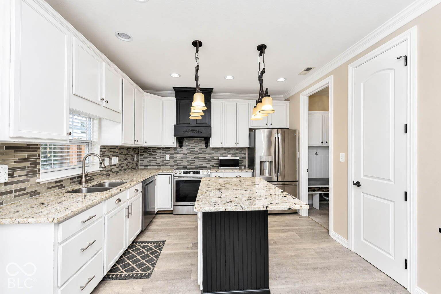12541 Hawks Landing, Fishers, IN 46037