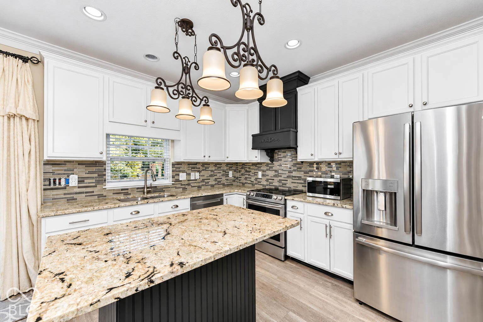 12541 Hawks Landing, Fishers, IN 46037