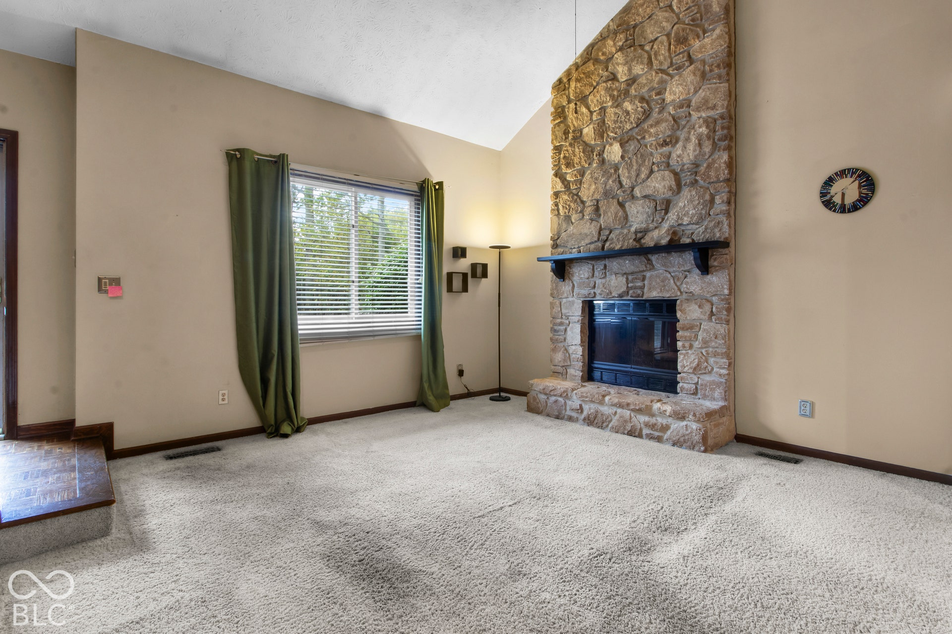 Spacious Great room with vaulted ceilings
