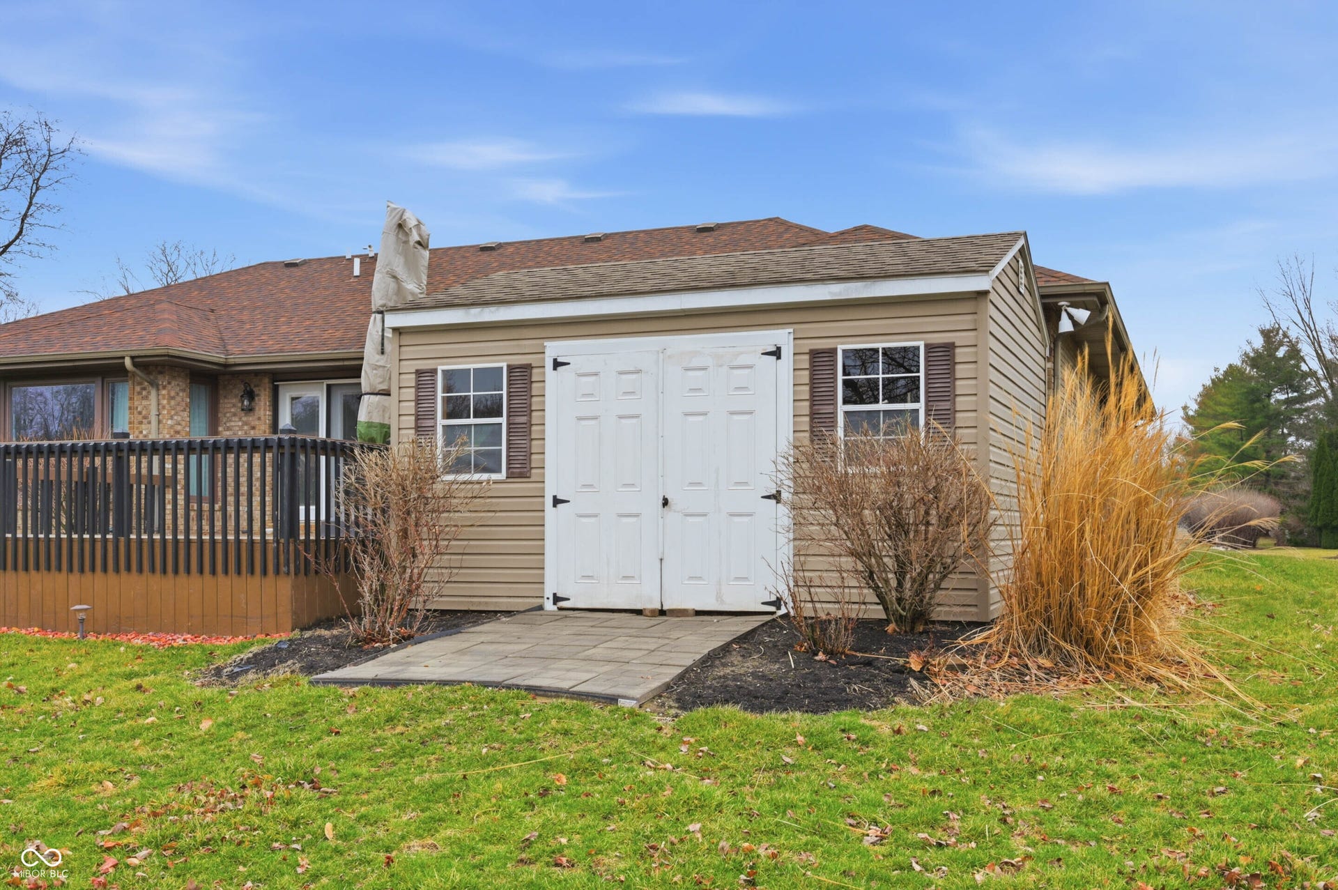 209 N Copperwood Court, Muncie, IN 47304