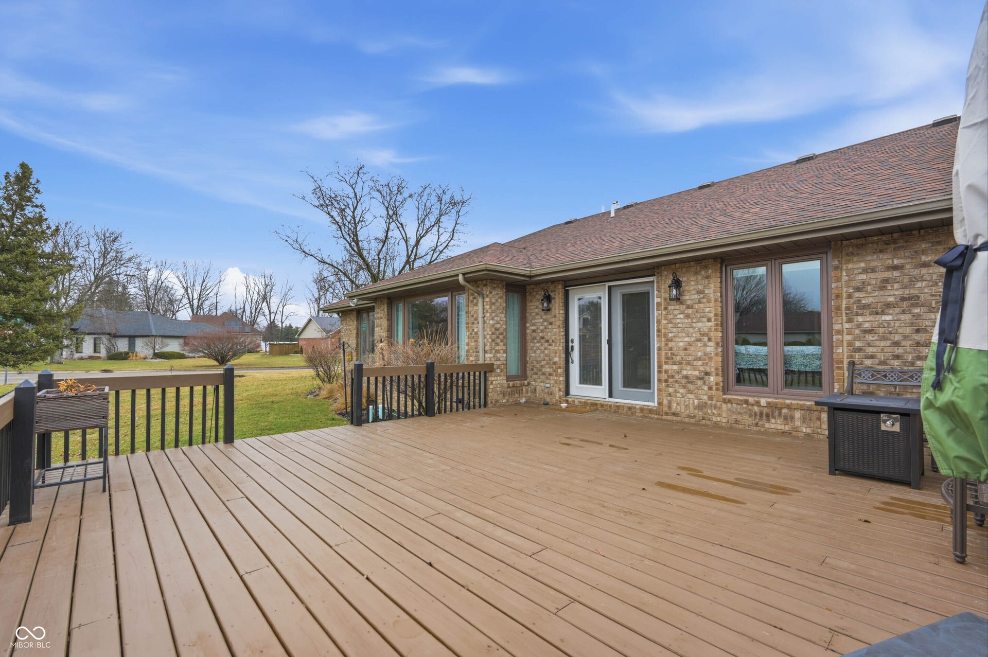209 N Copperwood Court, Muncie, IN 47304