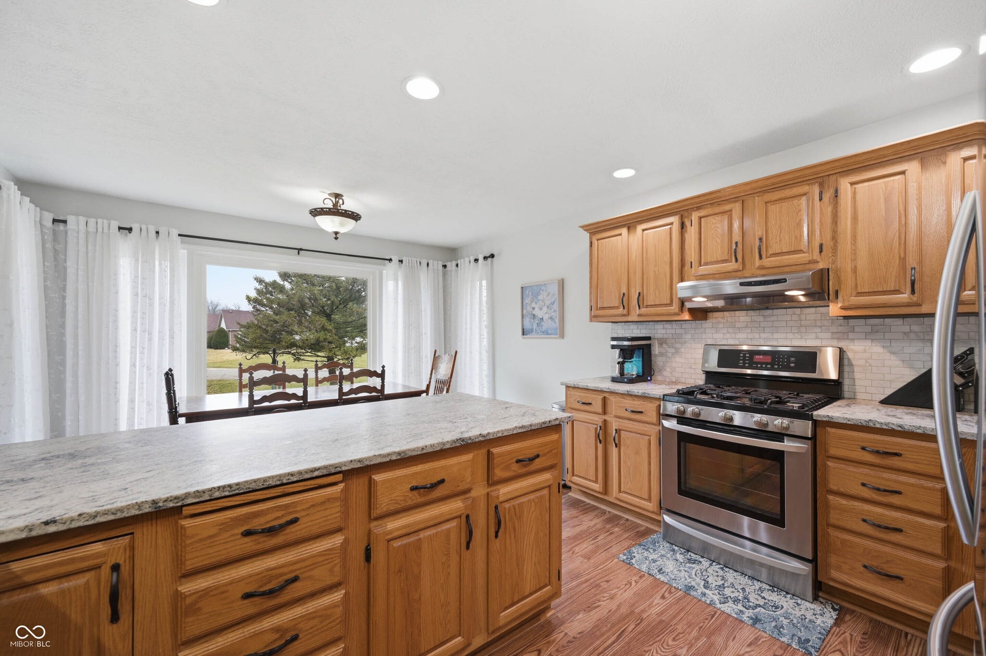 209 N Copperwood Court, Muncie, IN 47304