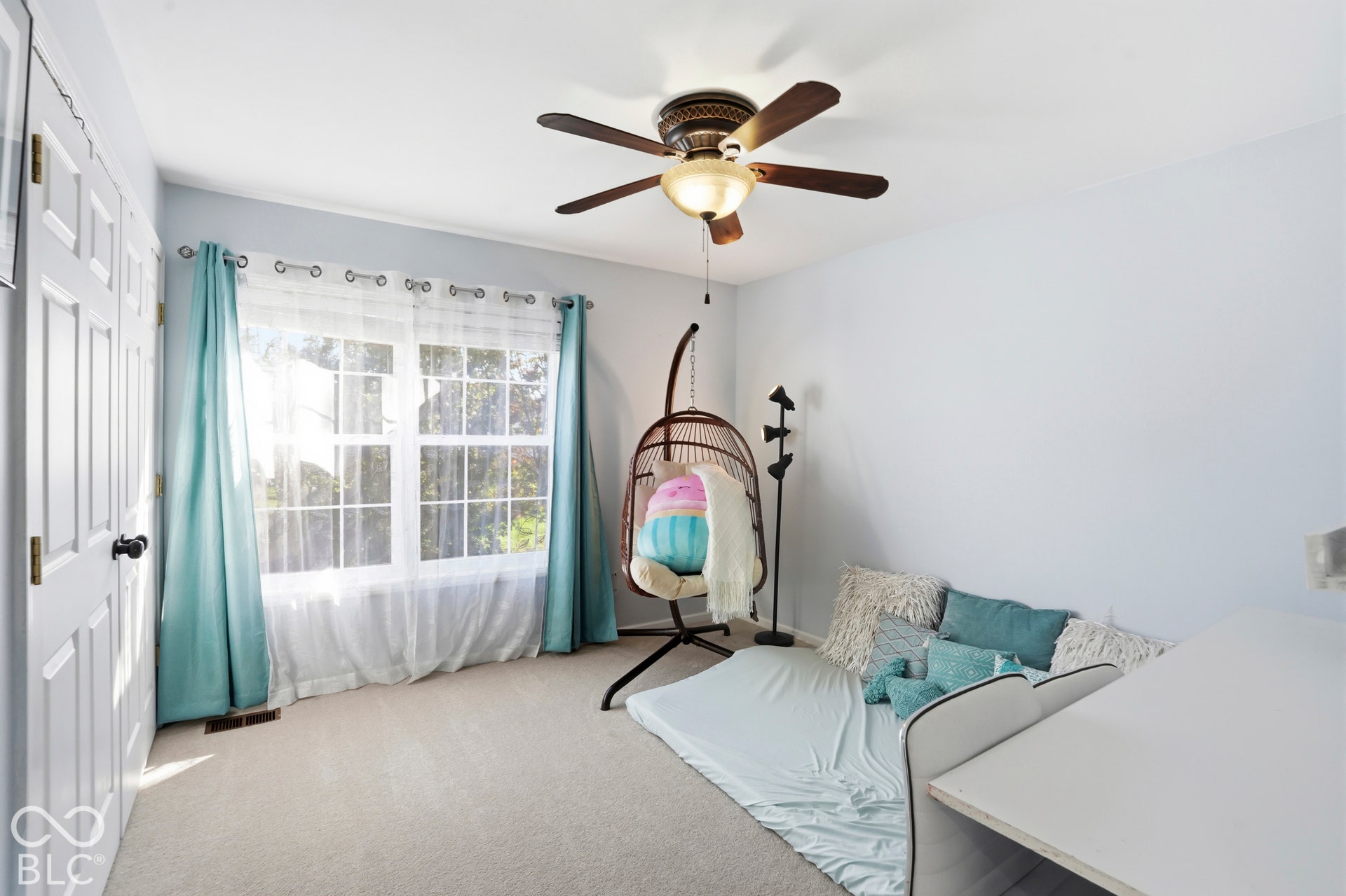 5889 Pebblestream Drive, Carmel, IN 46033 5889 Pebblestream Drive, Carmel, IN 46033