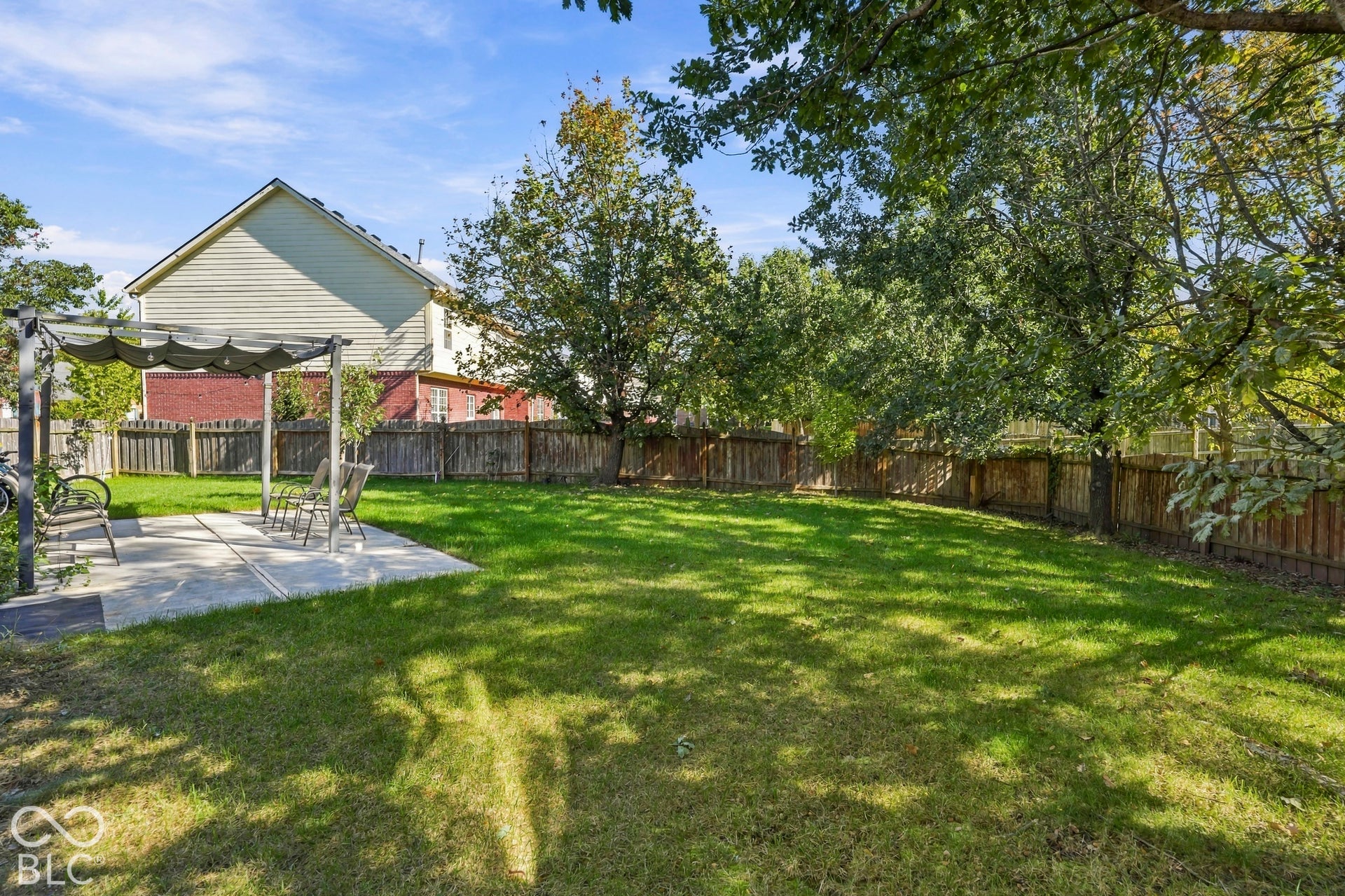 5889 Pebblestream Drive, Carmel, IN 46033 5889 Pebblestream Drive, Carmel, IN 46033